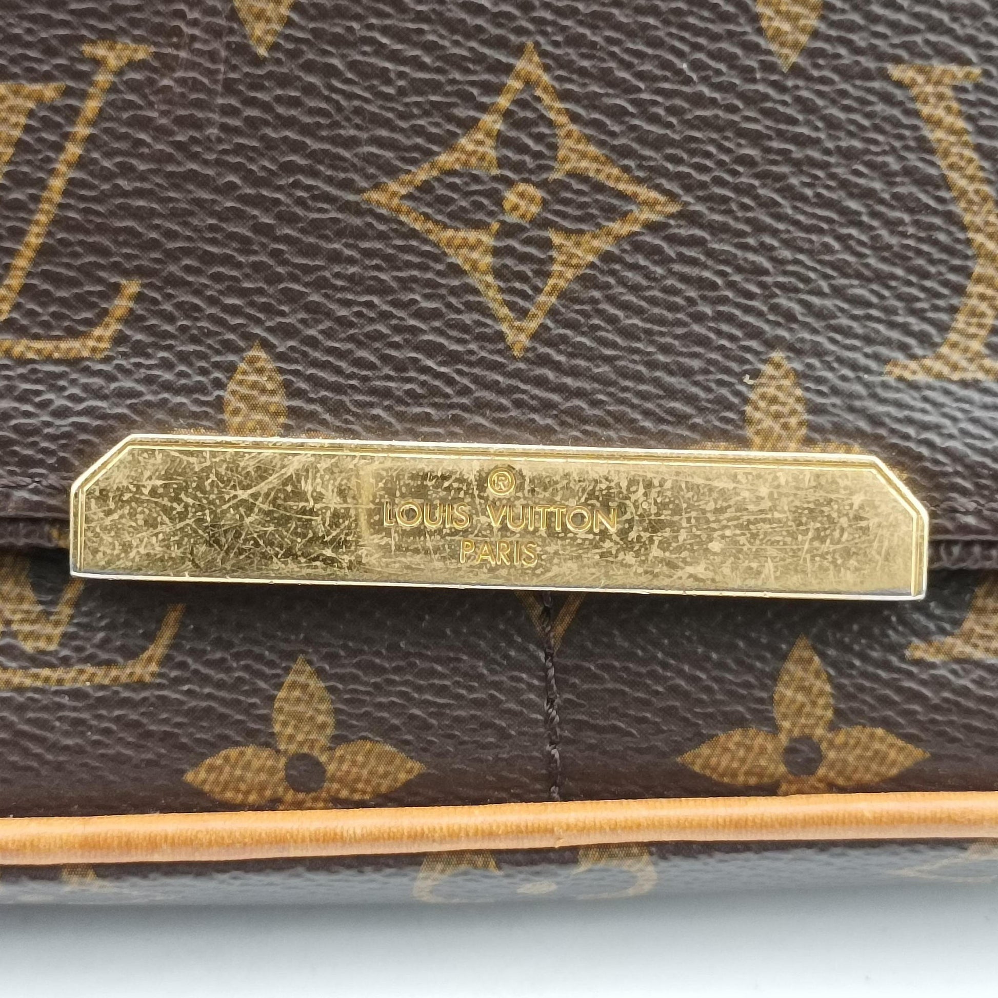 Abbesses Messenger MM brown Monogram canvas M97038 CA1122アベス メッセンジャーMM モノグラム/ブラウン モノグラムキャンバス M97038 CA1122