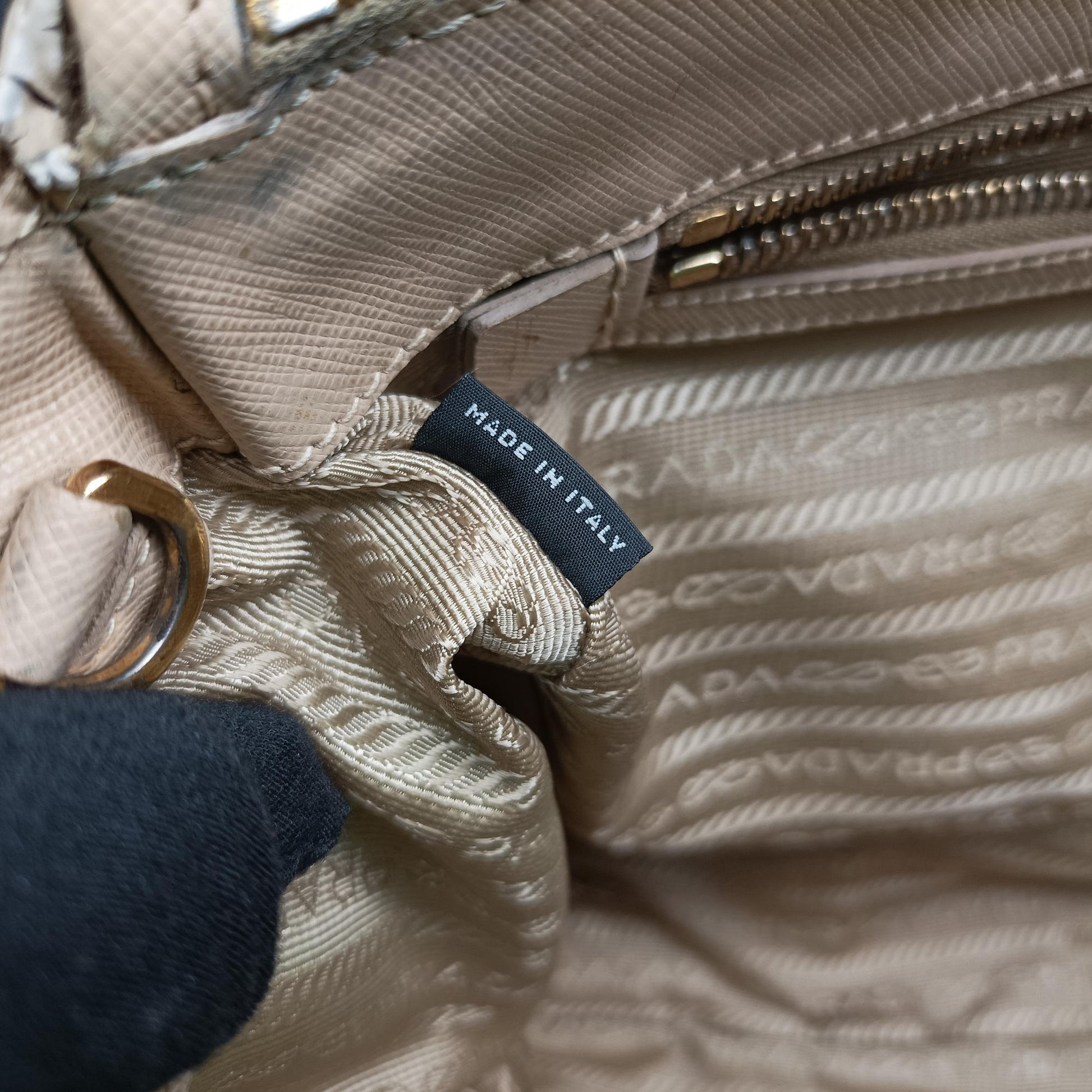 Galleria Beige SAFFIANO Leather BN1786 64ガレリア ベージュ サフィアーノレザー BN1786 64