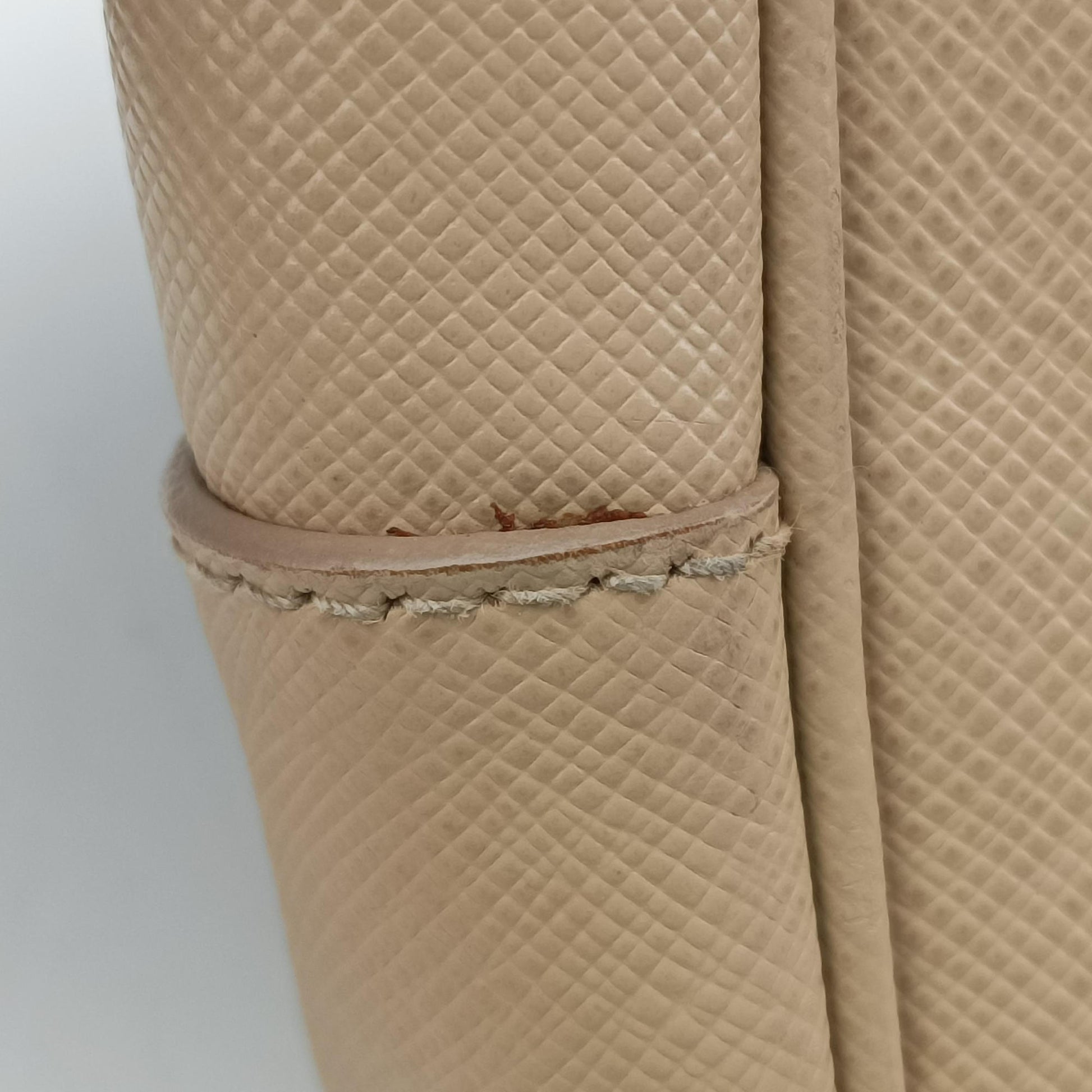 Galleria Beige SAFFIANO Leather BN1786 64ガレリア ベージュ サフィアーノレザー BN1786 64