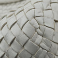 Intrecciato White lambskin B00330870Mイントレチャート ホワイト ラムスキン B00330870M