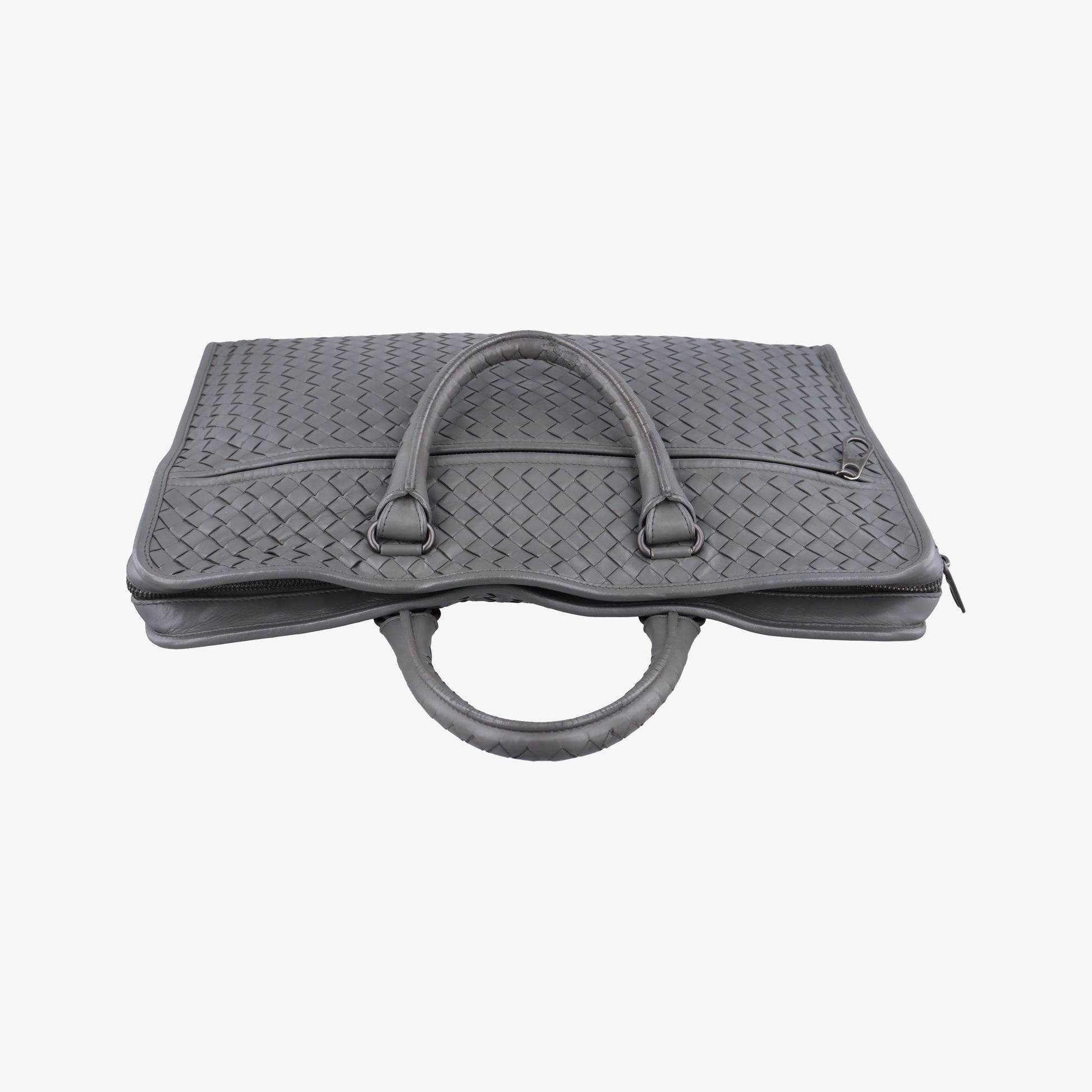 Intrecciato Grey lambskin B02802370Fイントレチャート グレー ラムスキン B02802370F