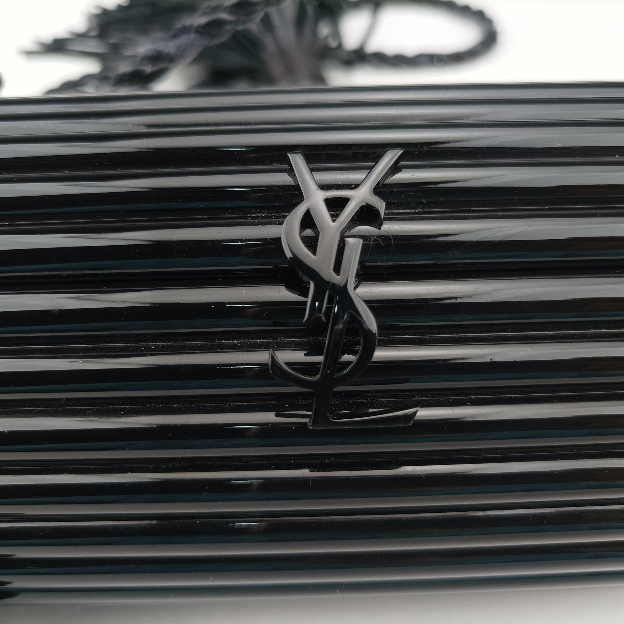 Fringe Monogram Opium Box Black Plexiglass 418523 ART418523.0316フリンジモノグラムオピウムボックス ブラック プレキシガラス 418523 ART418523.0316
