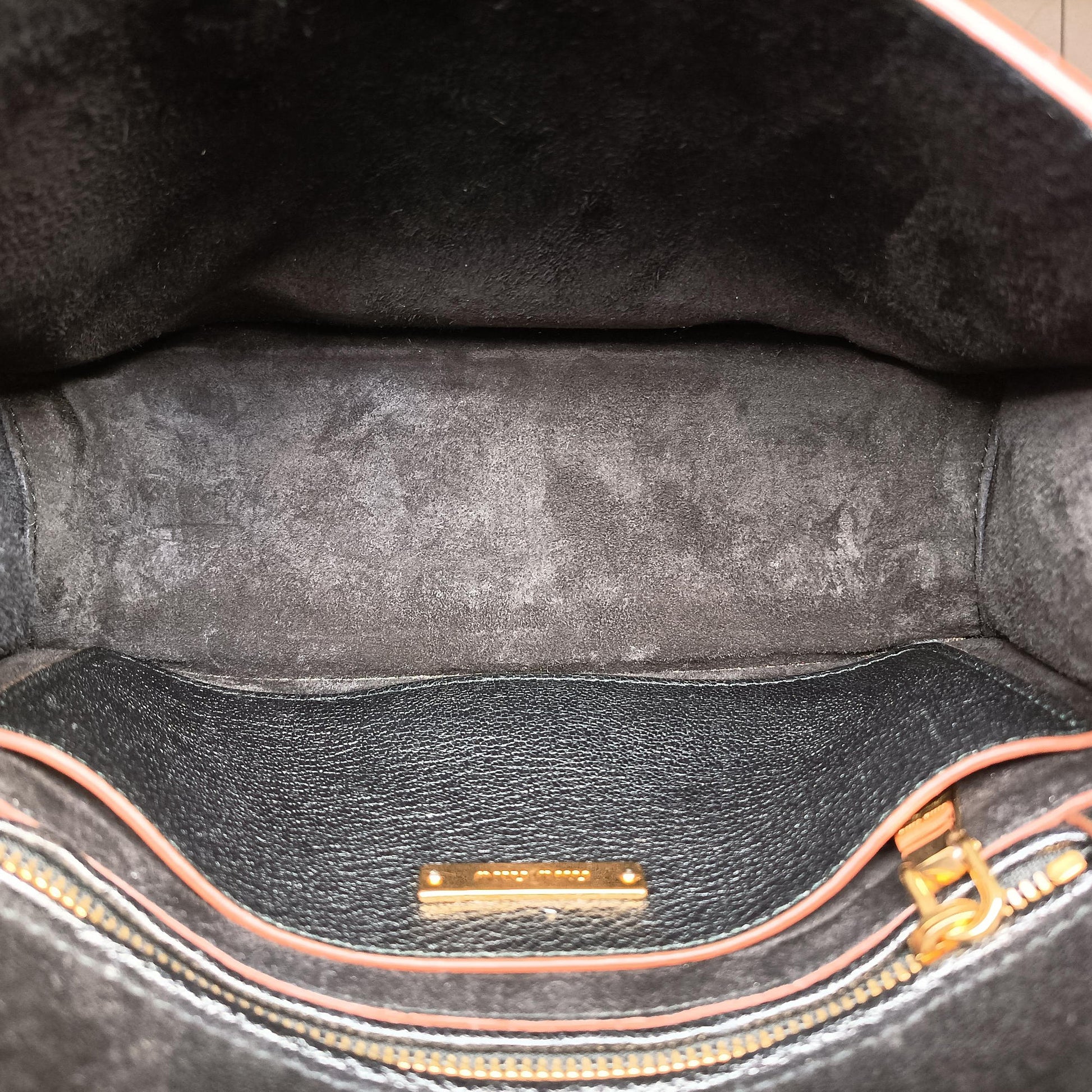 Miu Lady Black Leather 235ミュウレディ ブラック レザー 235