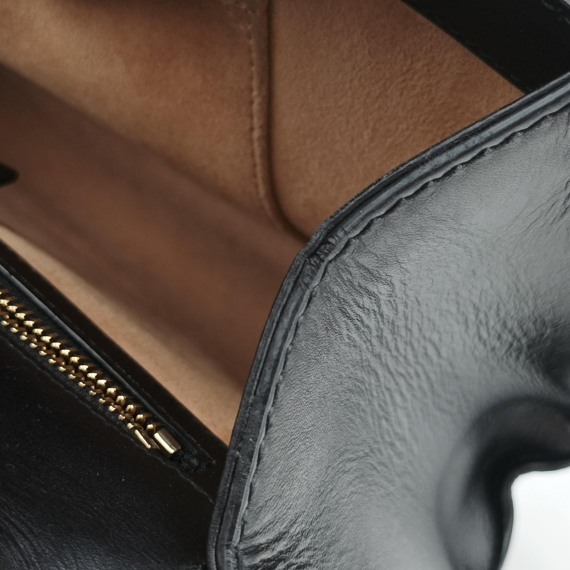 Sylvie Black×green×red Leather 421882 E019985293シルヴィ ブラック×グリーン×レッド レザー 421882 E019985293