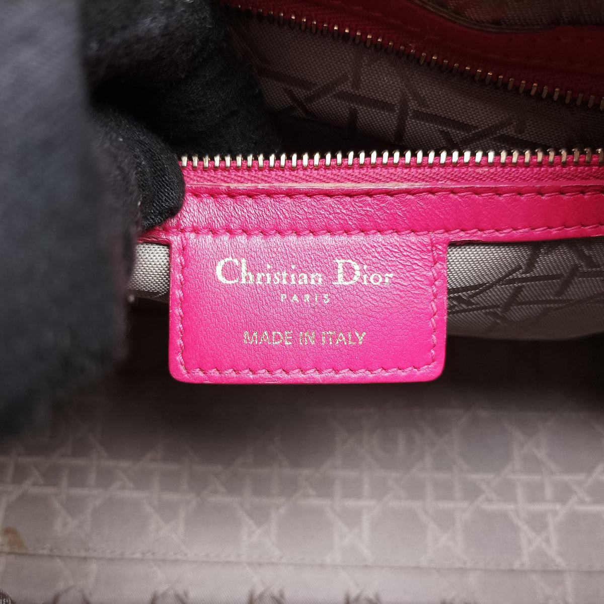 Lady Dior Black lambskin 16-BO-0123レディディオール ブラック ラムスキン 16-BO-0123