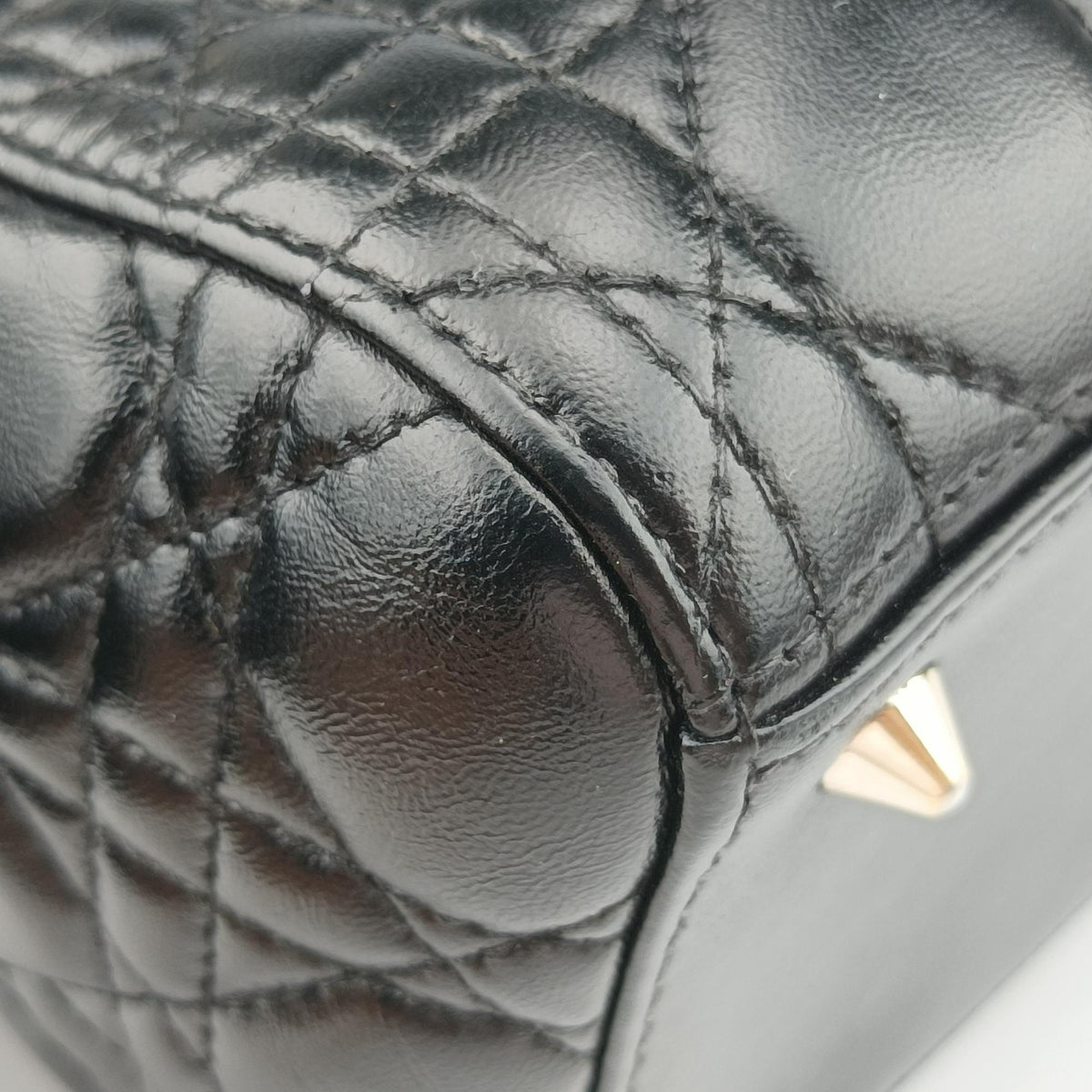 Lady Dior Black lambskin 16-BO-0123レディディオール ブラック ラムスキン 16-BO-0123