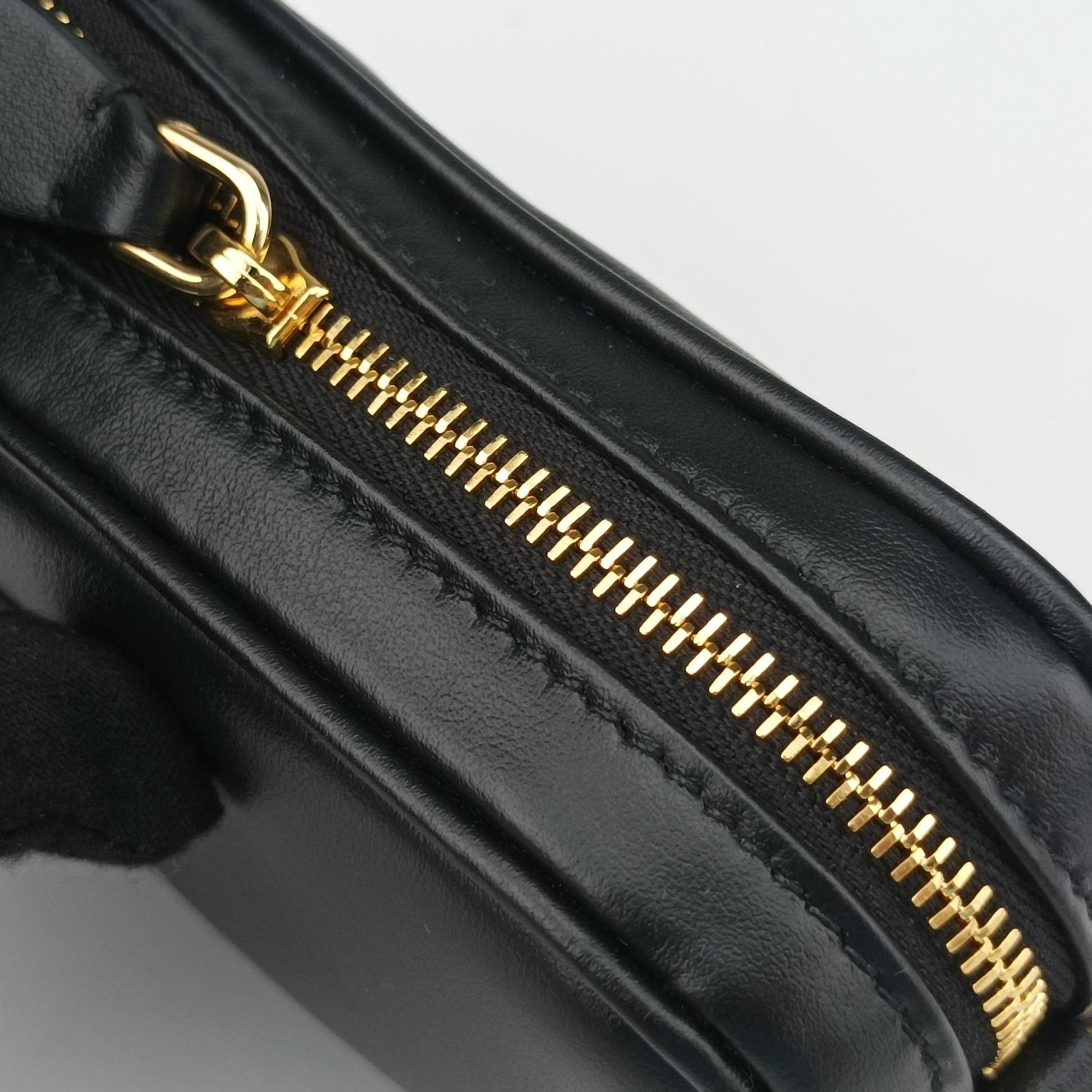 Logo belt Black leather DNP104ロゴベルト ブラック レザー DNP104