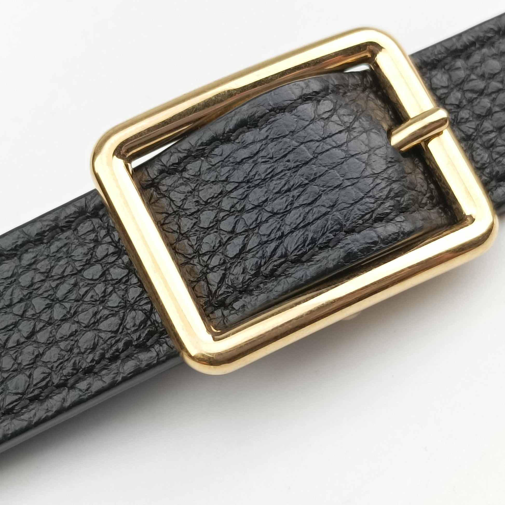 Small Besace 16 Black Leather F-LM-118916(セーズ) ブザス スモール ブラック レザー F-LM-1189