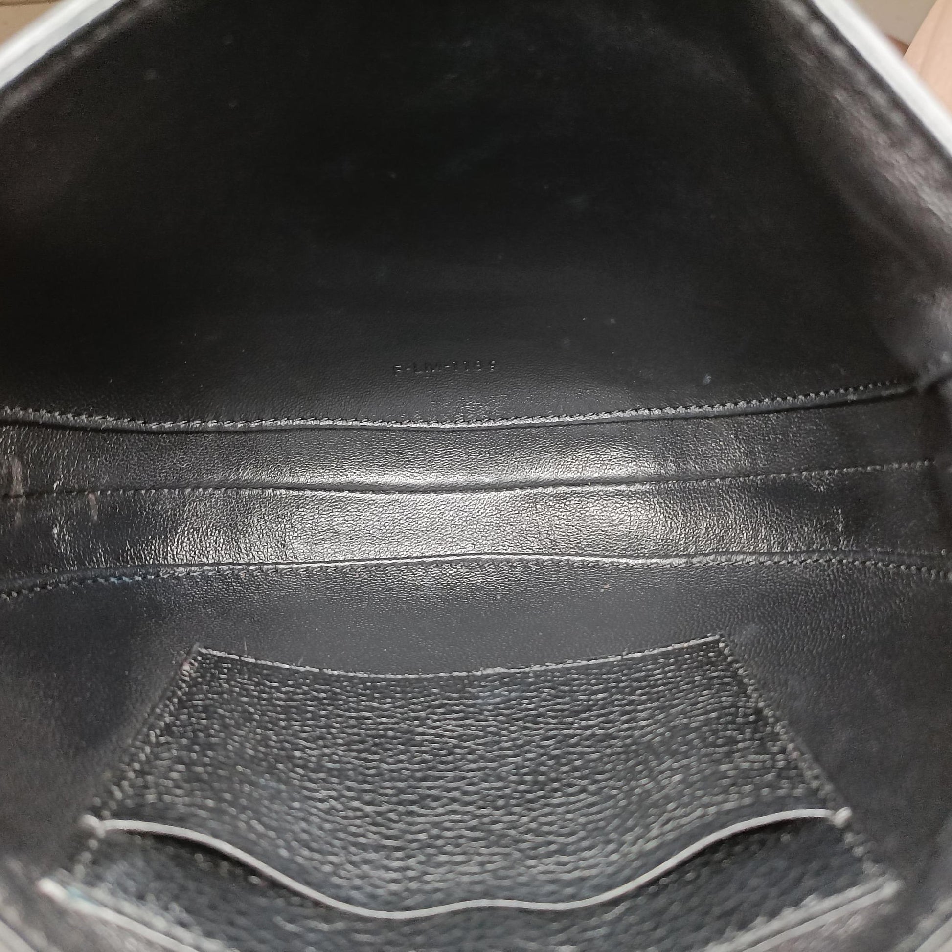 Small Besace 16 Black Leather F-LM-118916(セーズ) ブザス スモール ブラック レザー F-LM-1189
