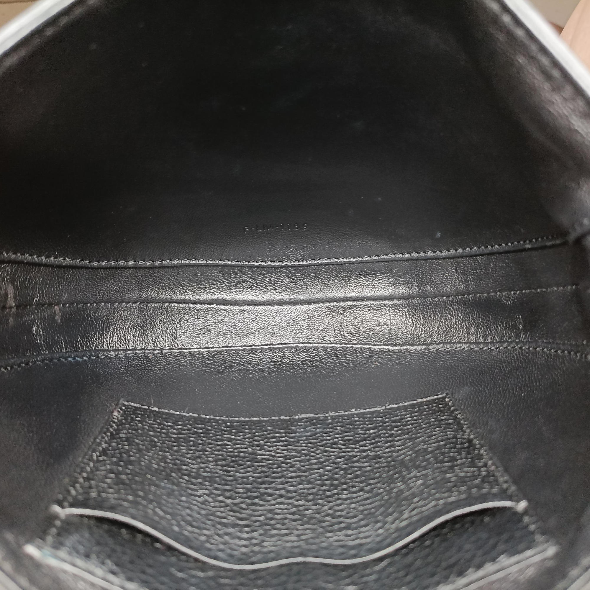 Small Besace 16 Black Leather F-LM-118916(セーズ) ブザス スモール ブラック レザー F-LM-1189