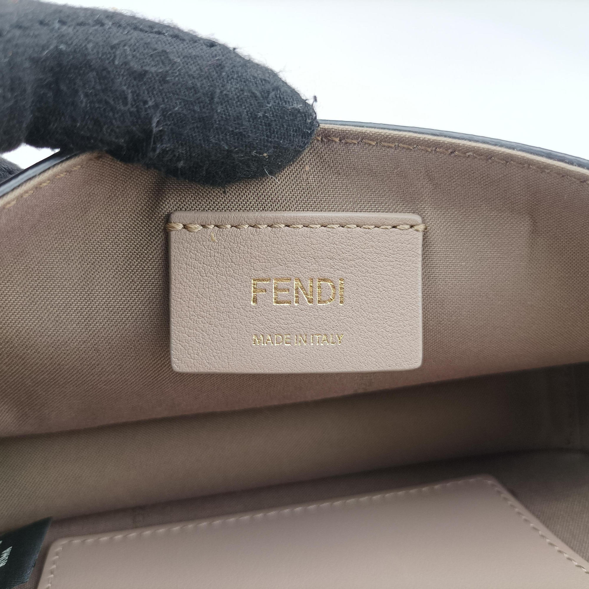 F is Beige Leather 8BM005 8BM005 A0KK 189-8210エフ イズ ベージュ レザー 8BM005 8BM005 A0KK 189-8210