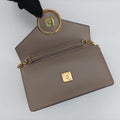 F is Beige Leather 8BM005 8BM005 A0KK 189-8210エフ イズ ベージュ レザー 8BM005 8BM005 A0KK 189-8210