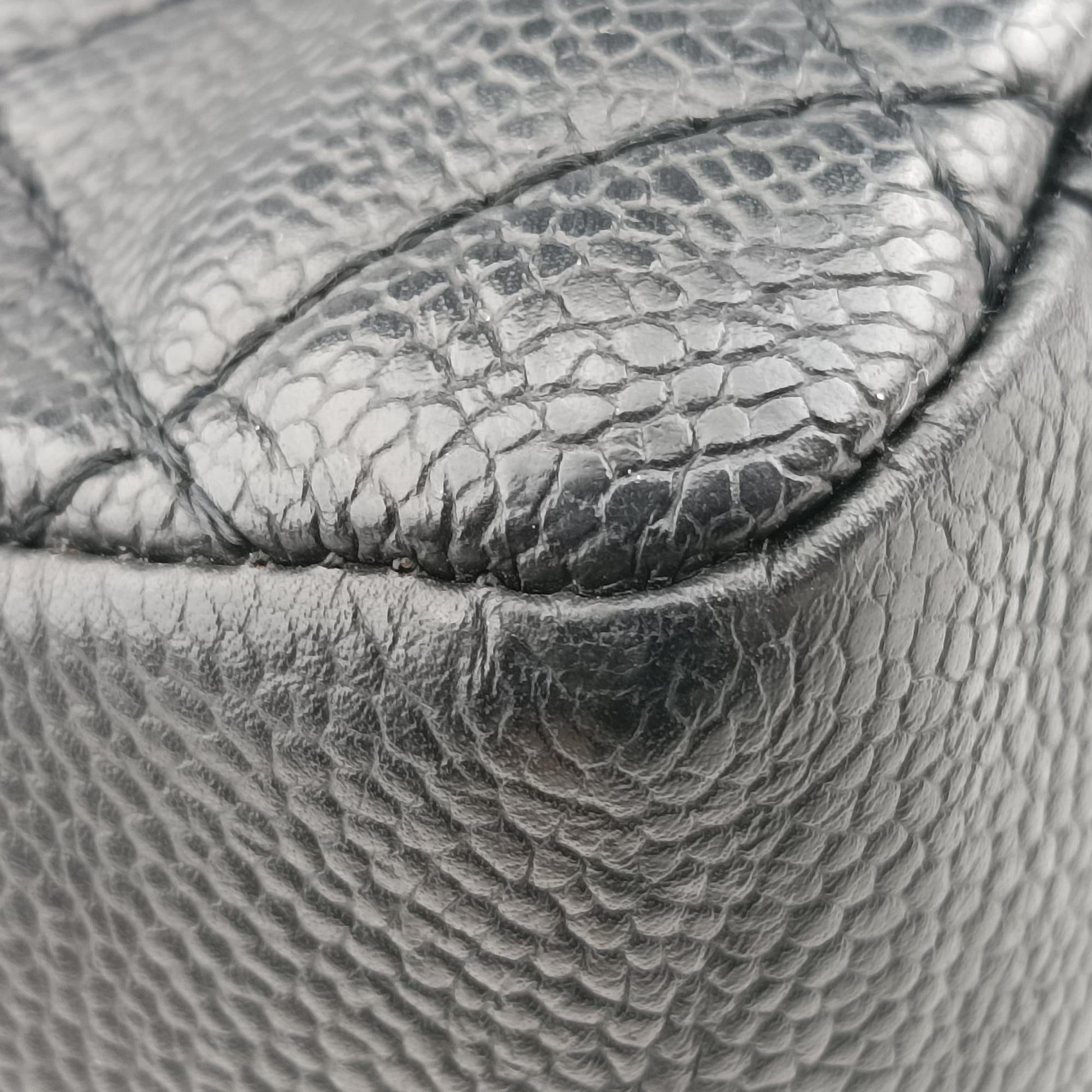 Matelasse Cocomark GST Black caviar skin A20995 12511166マトラッセ ココマークGST ブラック キャビアスキン A20995 12511166