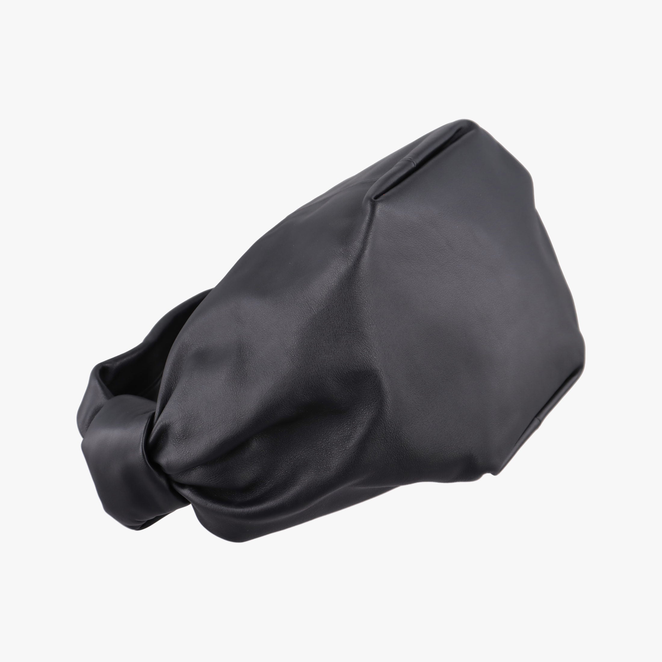 Double Knot Black lambskin P01811968Gダブルノット ミニ ブラック ラムスキン P01811968G