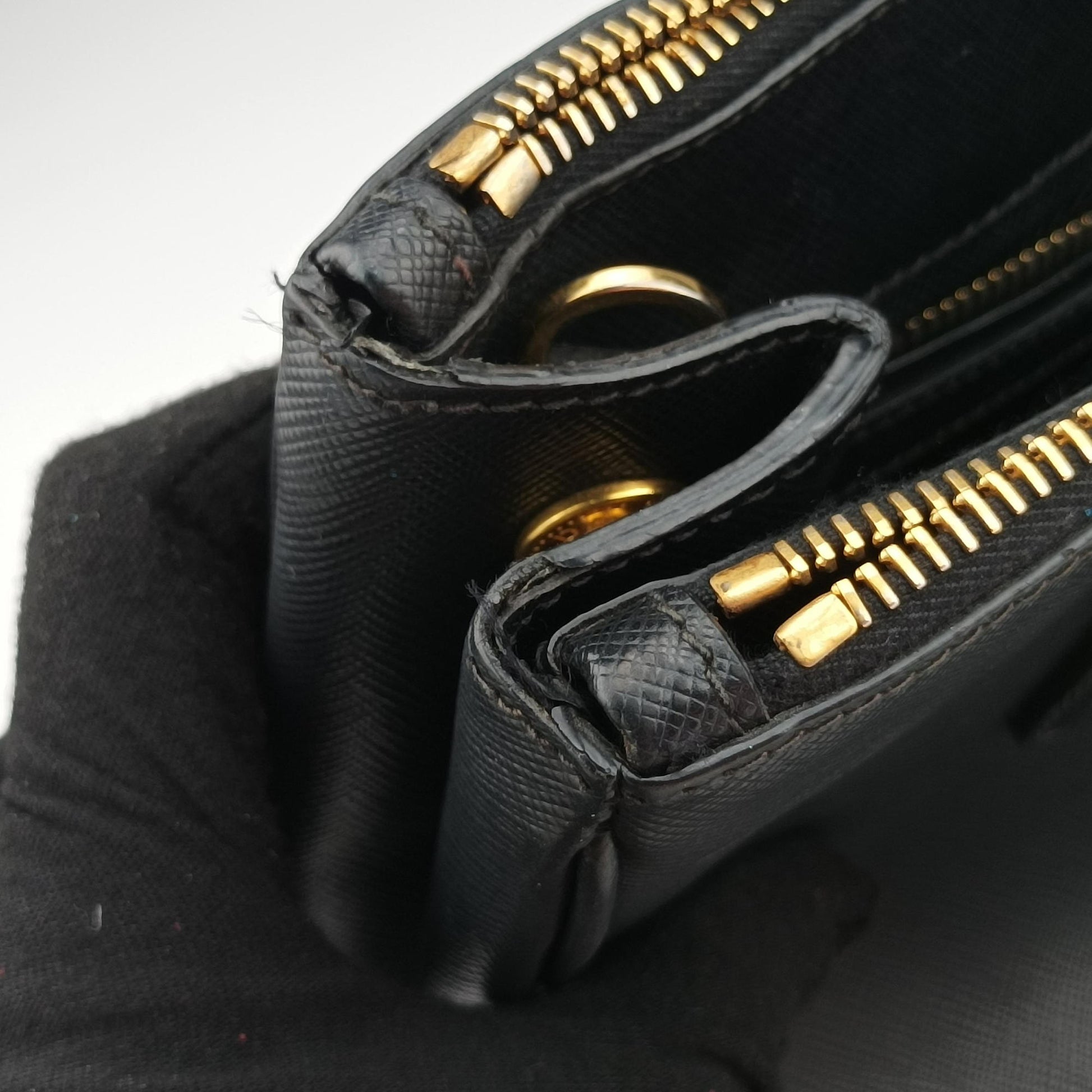 Galleria Black SAFFIANO Leather BN2274 103ガレリア ブラック サフィアーノレザー BN2274 103