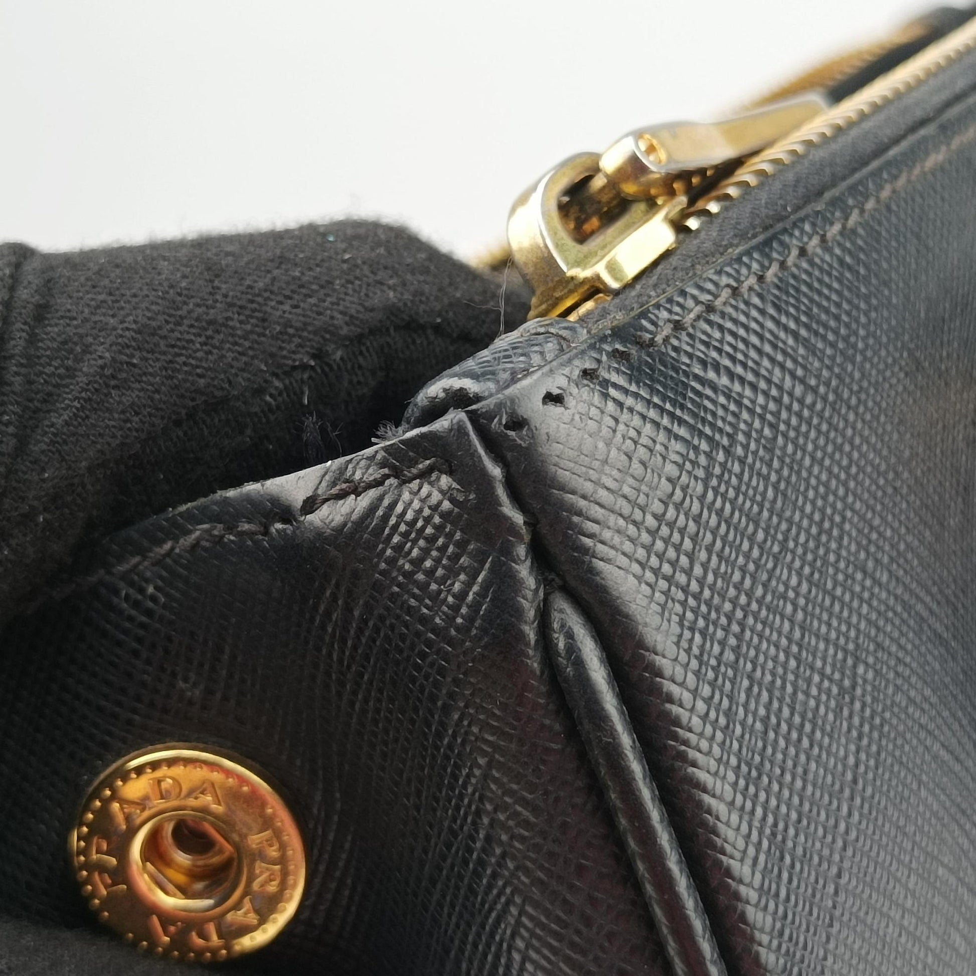 Galleria Black SAFFIANO Leather BN2274 103ガレリア ブラック サフィアーノレザー BN2274 103