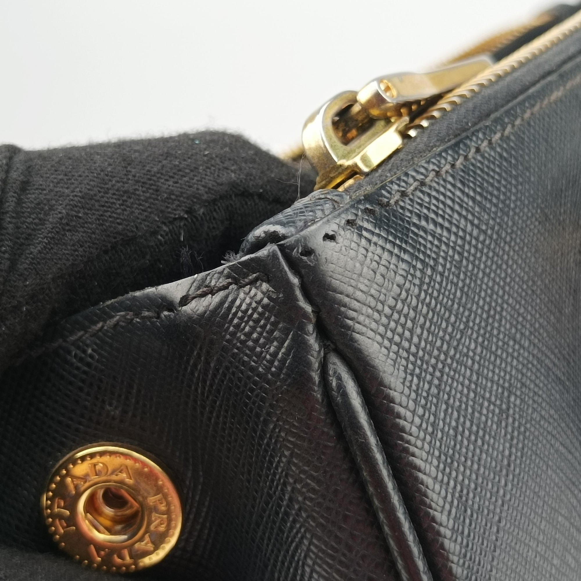 Galleria Black SAFFIANO Leather BN2274 103ガレリア ブラック サフィアーノレザー BN2274 103