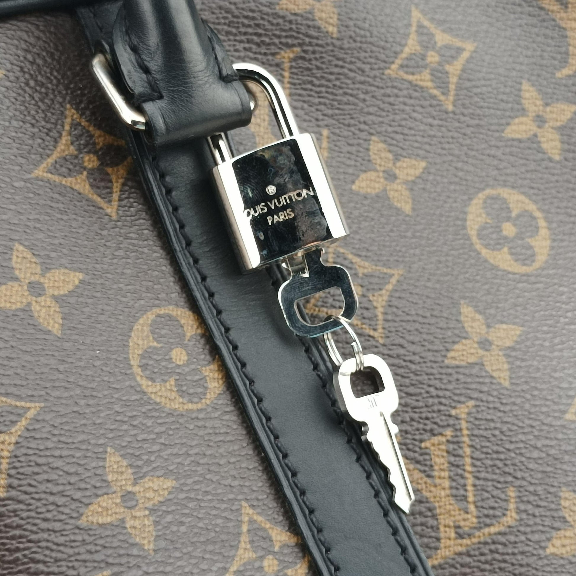 Monogram Macassar Porte Documents Voyage brown Monogram Canvas M40225 RI0153ポルトドキュマン ヴォワヤージュ モノグラム/ブラウン モノグラムキャンバス M40225 RI0153