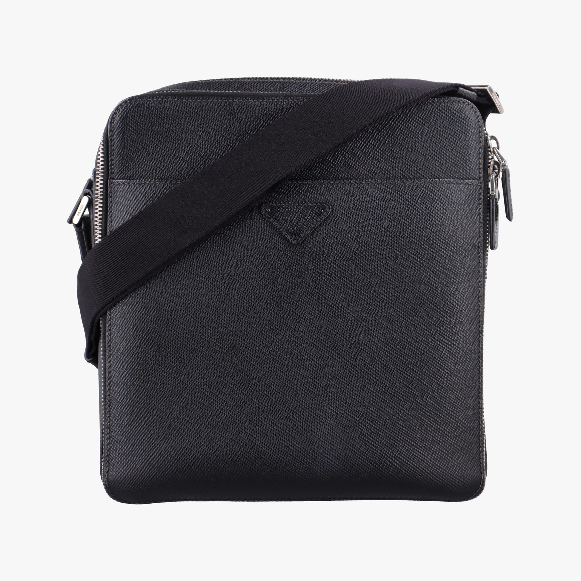 Messenger Black Saffiano leather 2VH004 8メッセンジャー ブラック サフィアーノレザー 2VH004 8