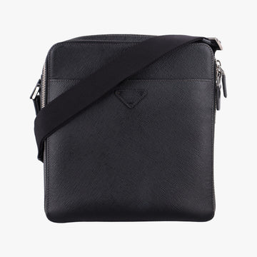 Messenger Black Saffiano leather 2VH004 8メッセンジャー ブラック サフィアーノレザー 2VH004 8