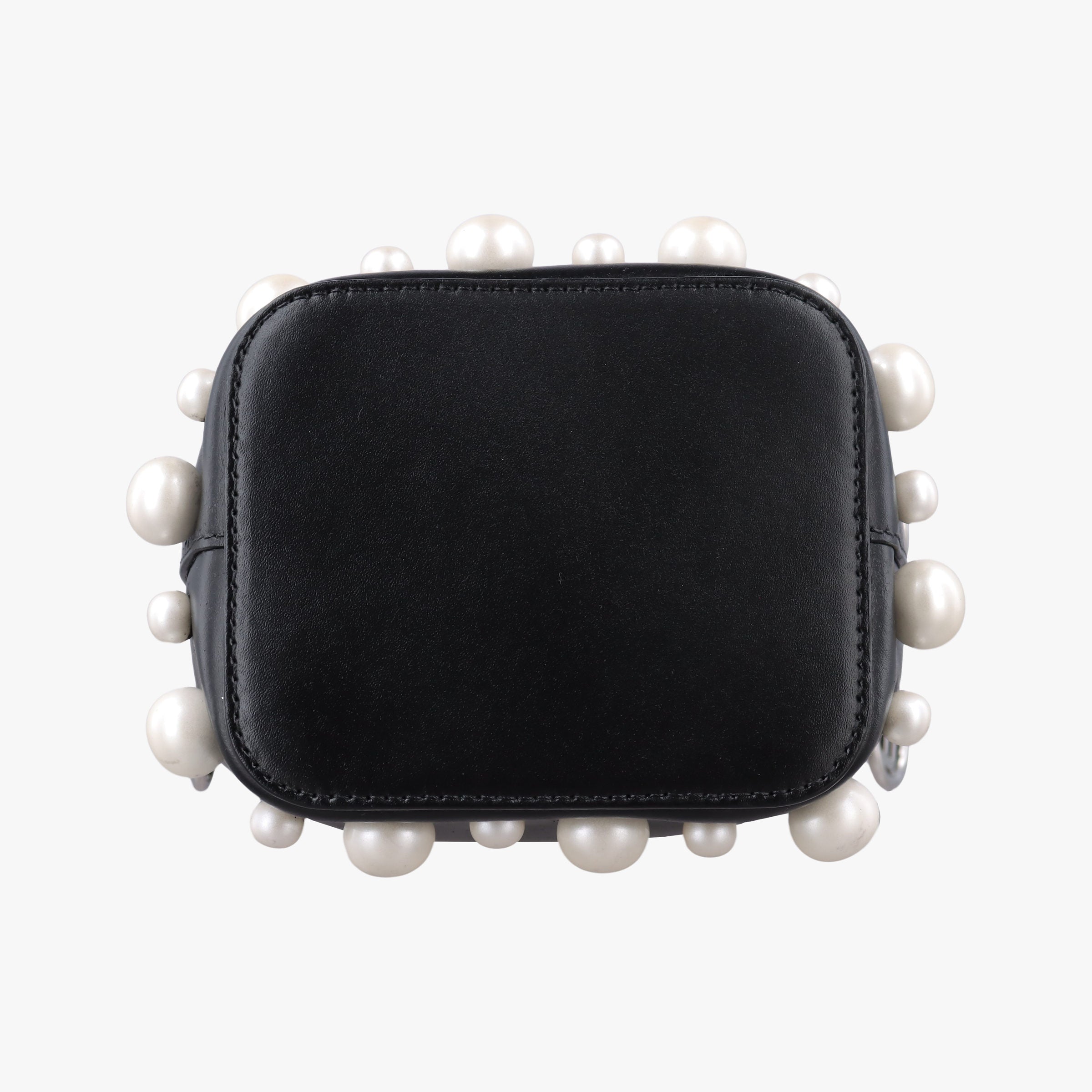 Mon Tresor Mini Bucket Black Leather 8BS010 8BS010 A1FH 188.8465ミニ モン トレゾール ブラック レザー 8BS010 8BS010 A1FH 188.8465