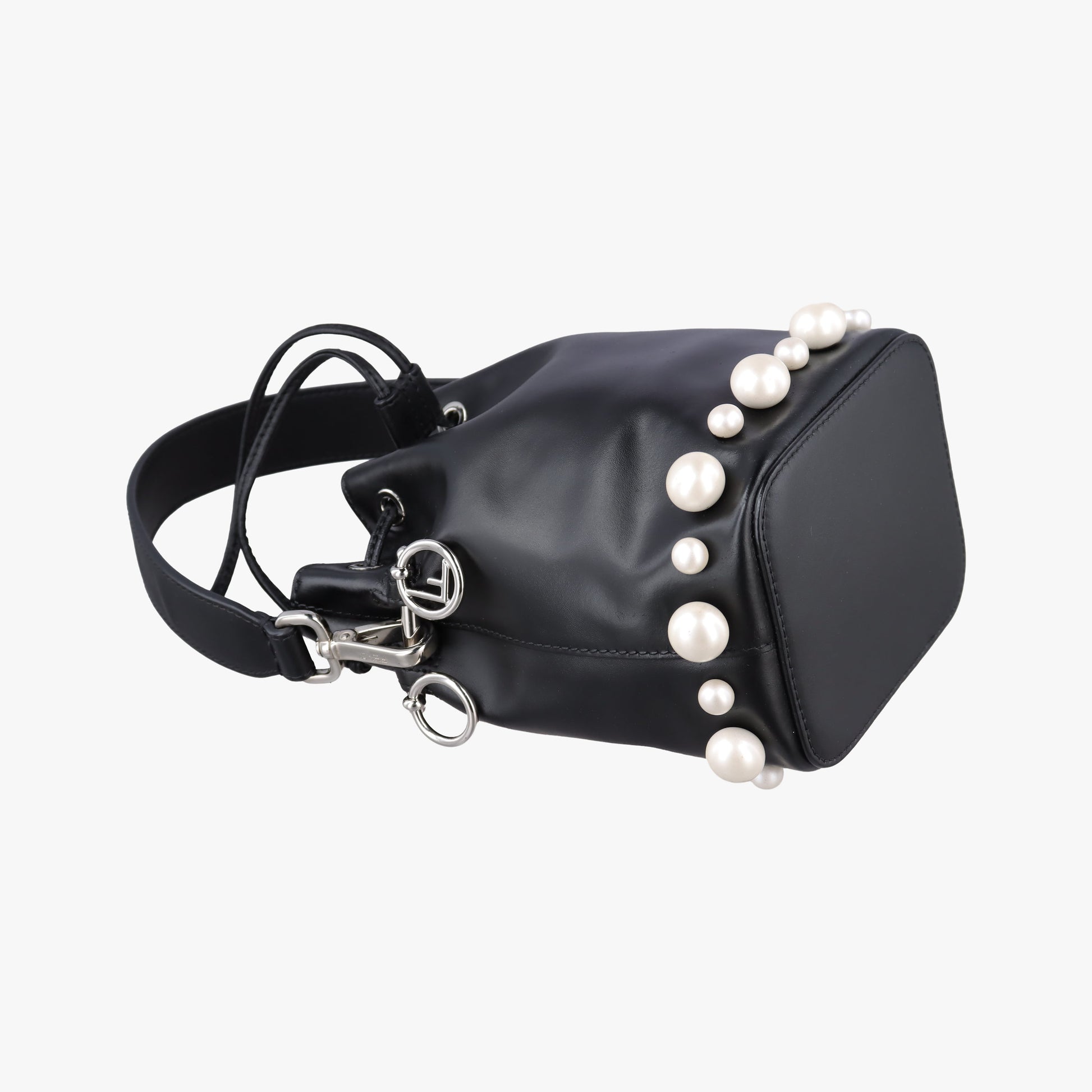 Mon Tresor Mini Bucket Black Leather 8BS010 8BS010 A1FH 188.8465ミニ モン トレゾール ブラック レザー 8BS010 8BS010 A1FH 188.8465