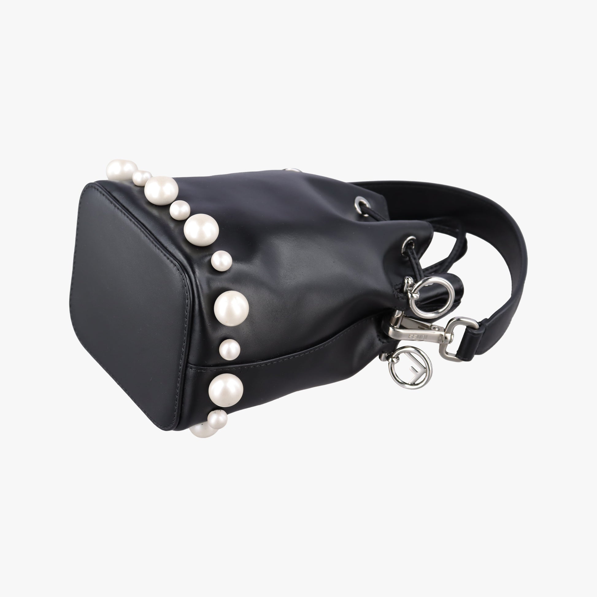 Mon Tresor Mini Bucket Black Leather 8BS010 8BS010 A1FH 188.8465ミニ モン トレゾール ブラック レザー 8BS010 8BS010 A1FH 188.8465