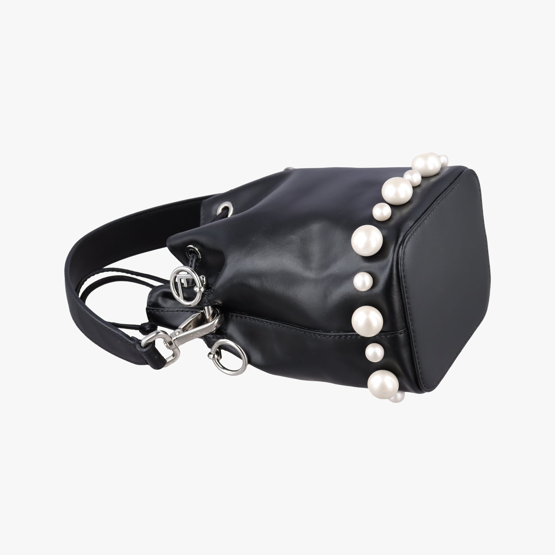 Mon Tresor Mini Bucket Black Leather 8BS010 8BS010 A1FH 188.8465ミニ モン トレゾール ブラック レザー 8BS010 8BS010 A1FH 188.8465