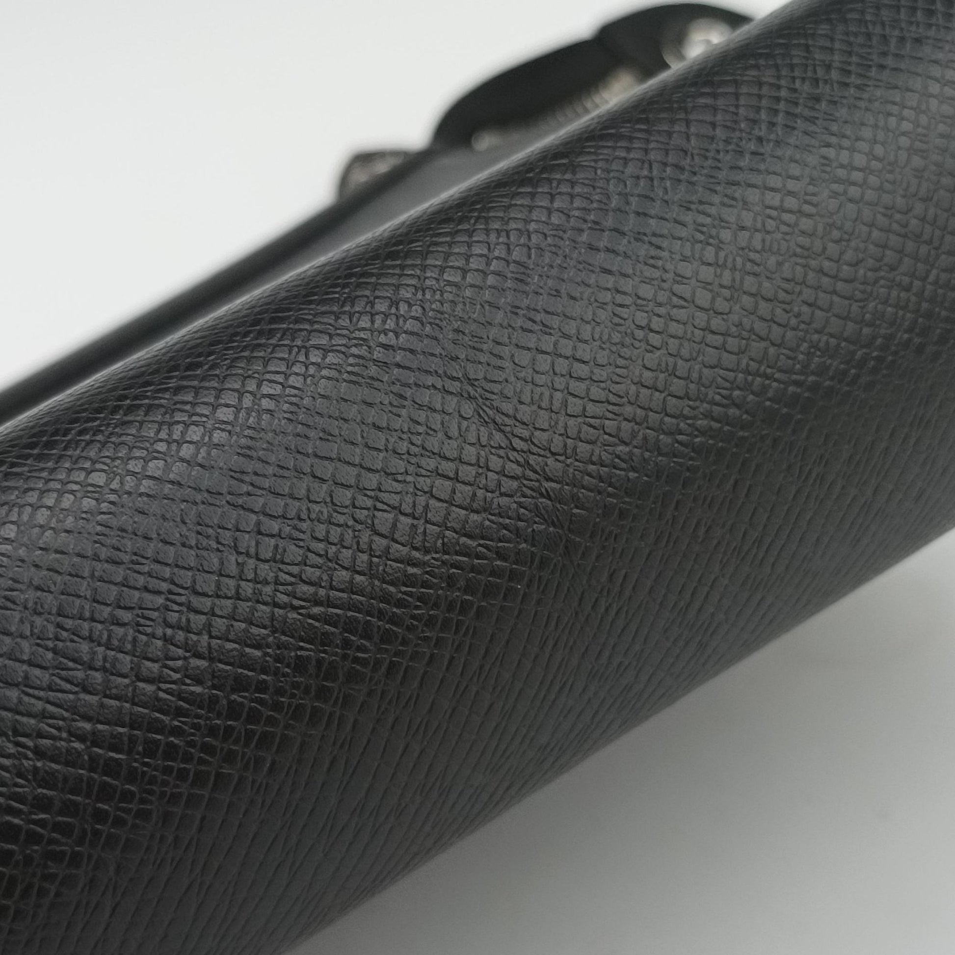 Pochette Voyage Ardoise Taiga M30187 TA3148ポシェットヴォワヤージュ アルドワーズ タイガ M30187 TA3148