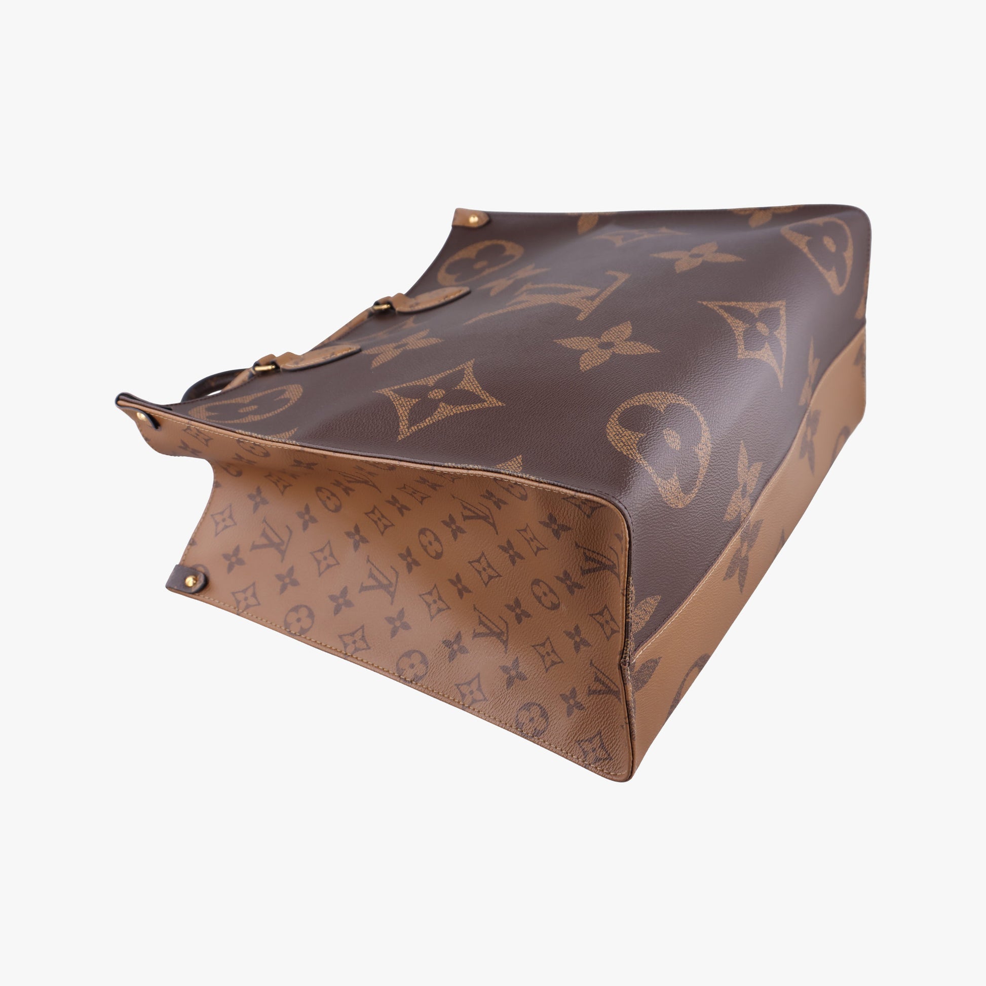 On the Go GM Brown Monogram Canvas M45320 TR3199 IC ChipオンザゴーGM モノグラム/ブラウン モノグラム キャンバス M45320 TR3199 ICチップ