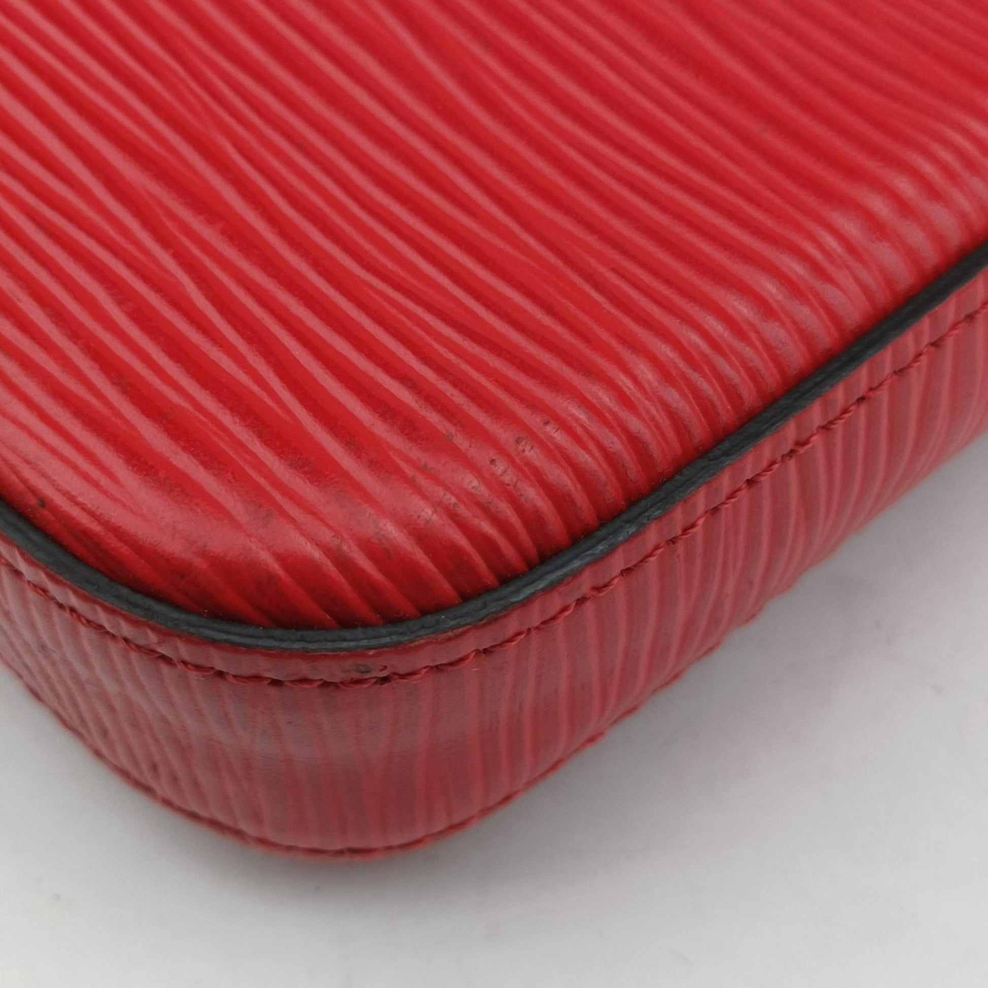 Pochette Felice COQUELICOT Epi M41559 TJ0188ポシェットフェリシー コクリコ エピ M41559 TJ0188