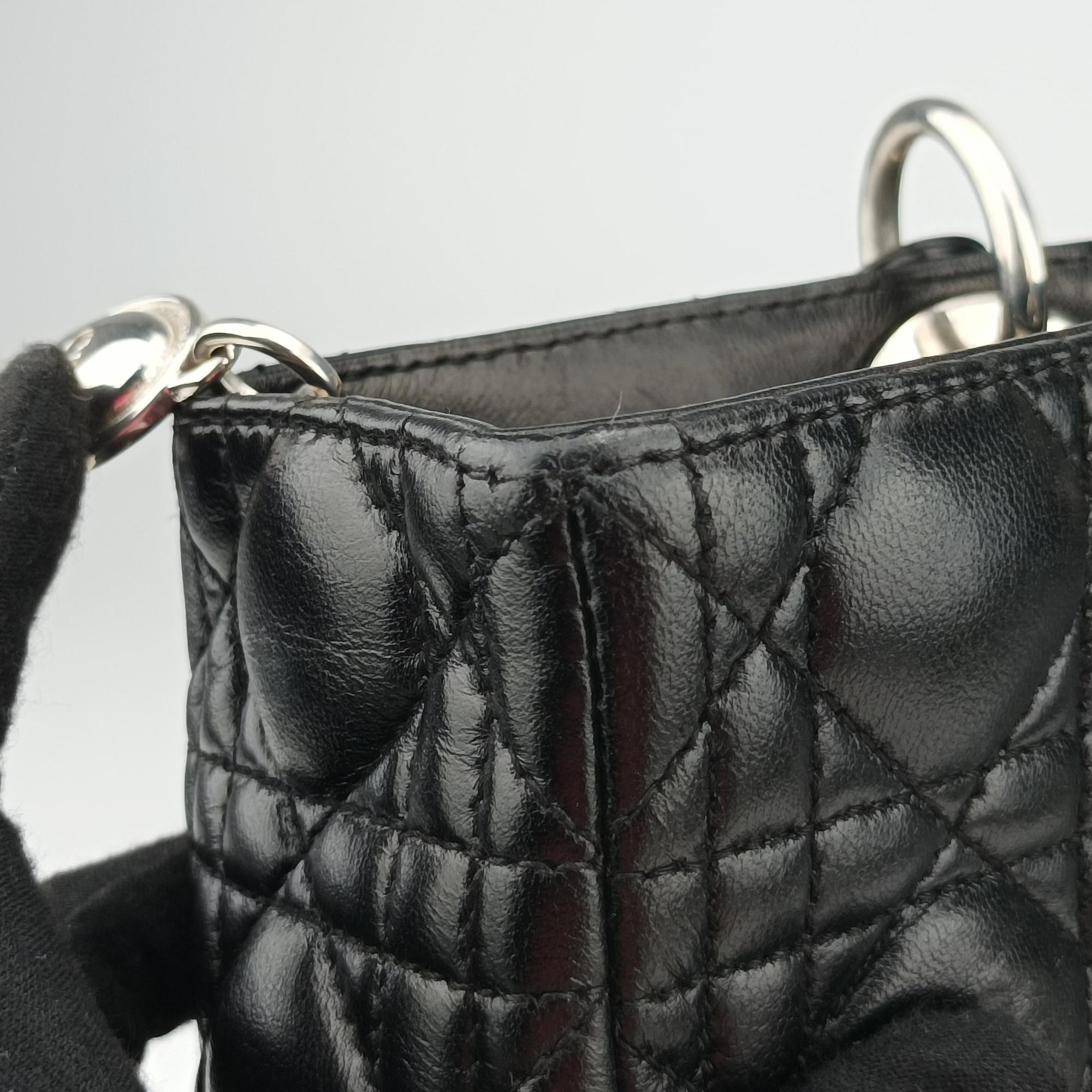 Lady Dior Black lambskin 05-MA-0069レディディオール ブラック ラムスキン 05-MA-0069