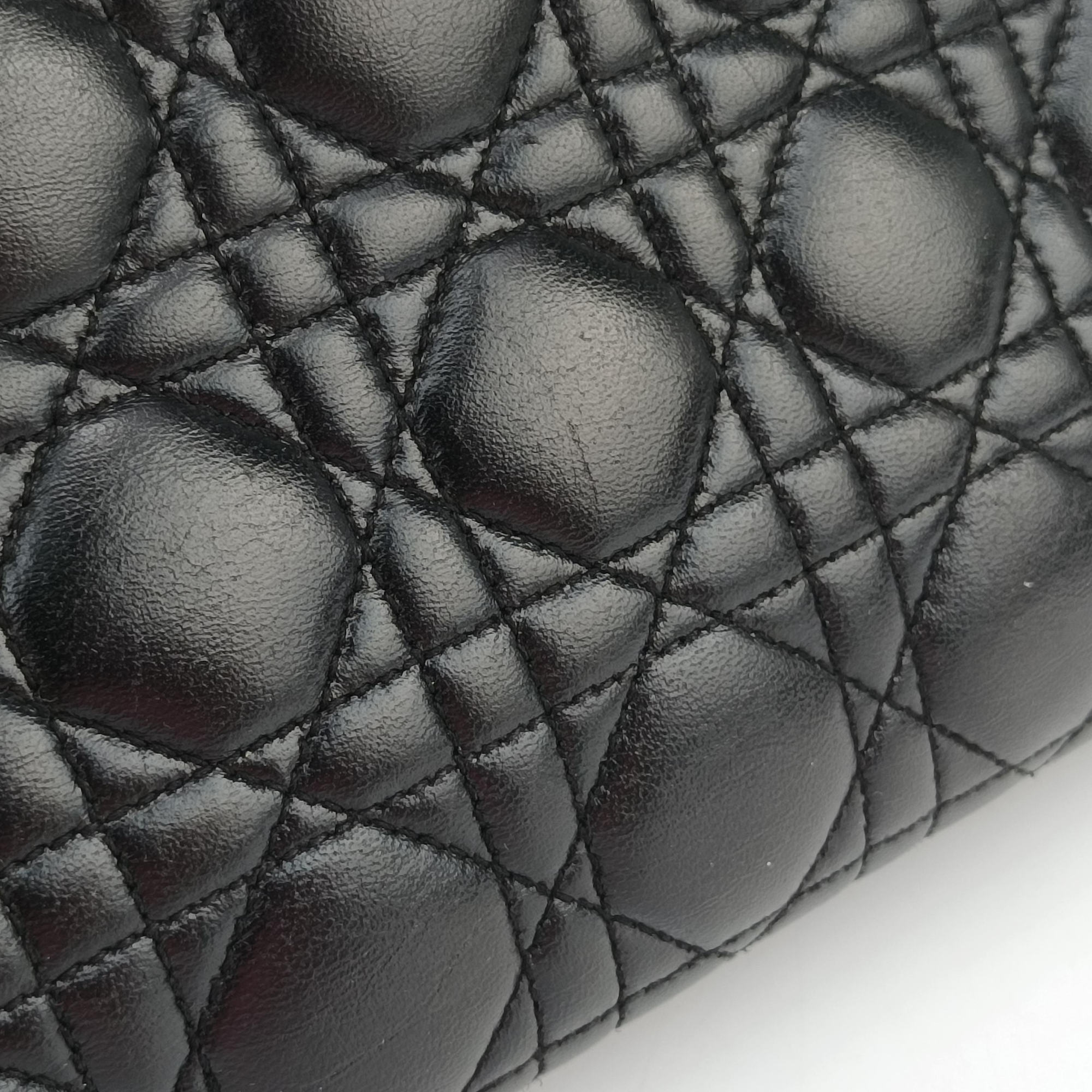 Lady Dior Black lambskin 05-MA-0069レディディオール ブラック ラムスキン 05-MA-0069