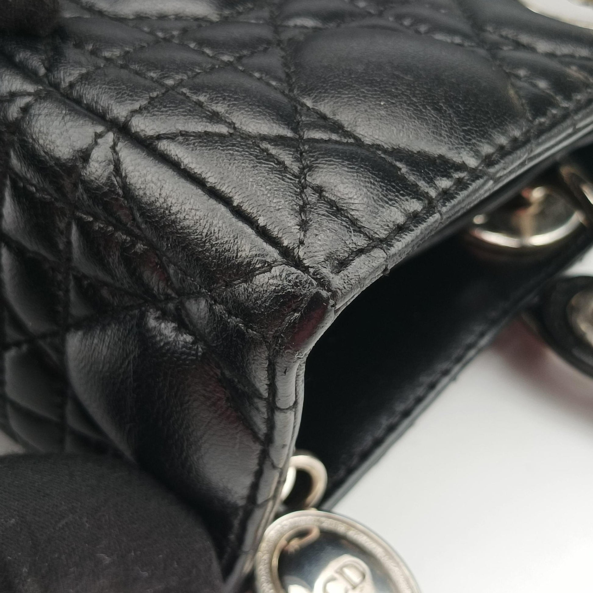 Lady Dior Black lambskin 05-MA-0069レディディオール ブラック ラムスキン 05-MA-0069