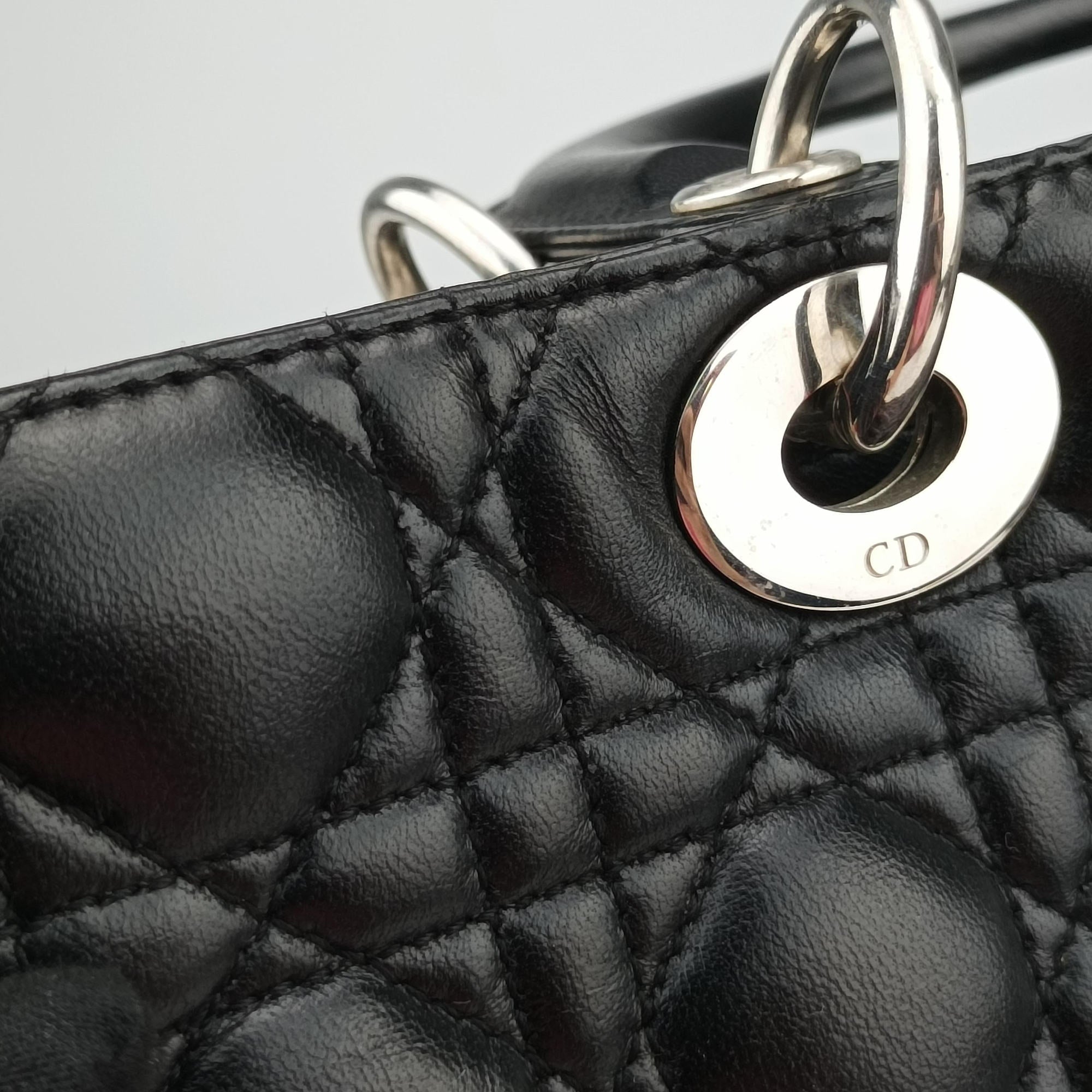 Lady Dior Black lambskin 05-MA-0069レディディオール ブラック ラムスキン 05-MA-0069
