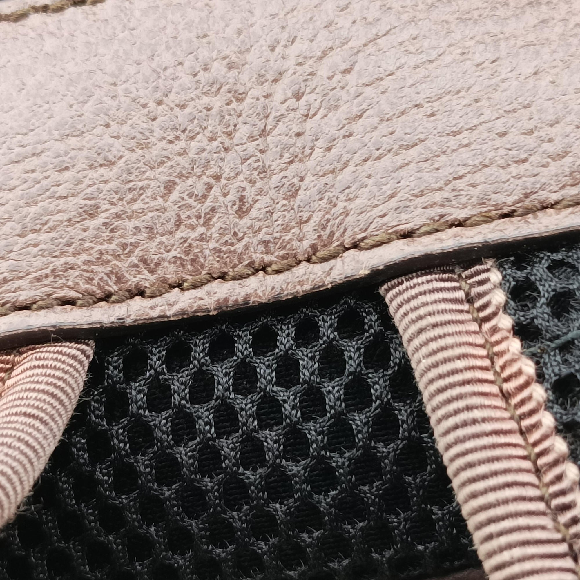 The Three Little Pigs Brown×Multicolour PVC coated canvas 552884 C027878581三匹のこぶた ブラウン×マルチカラー PVCコーティングキャンバス 552884 C027878581
