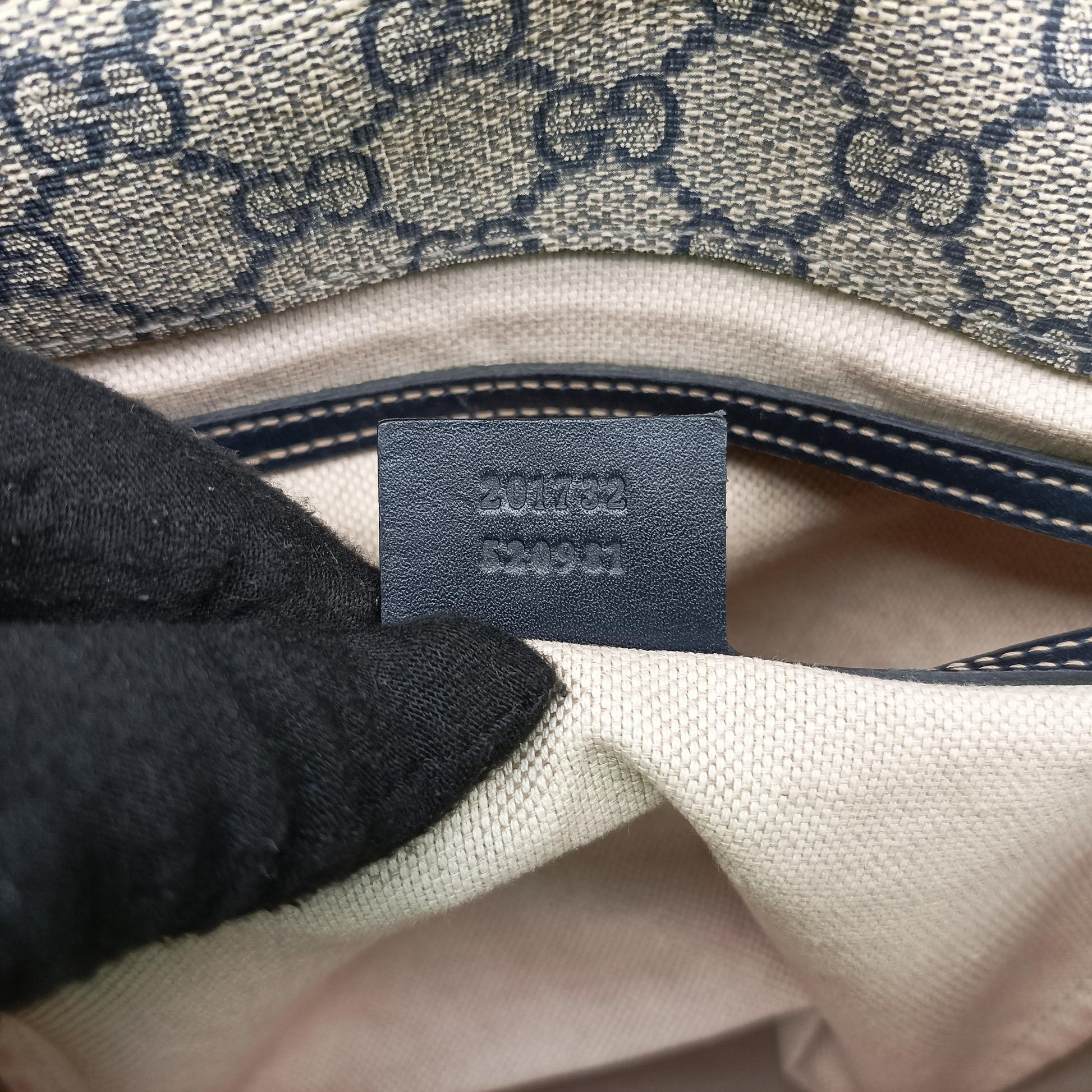 GG Plus Messenger Beige×navy PVC coated canvas×Leather 201732 A013922757GGプラス メッセンジャー ベージュ×ネイビー PVCコーティングキャンバス×レザー 201732 A013922757