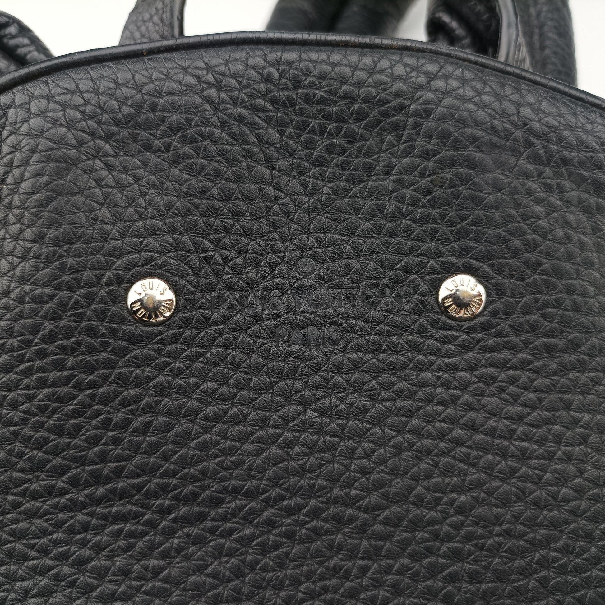 ARMAND Noir Taurillon Leather M42687 FO3250アルマンド ノワール トリヨンレザー M42687 FO3250