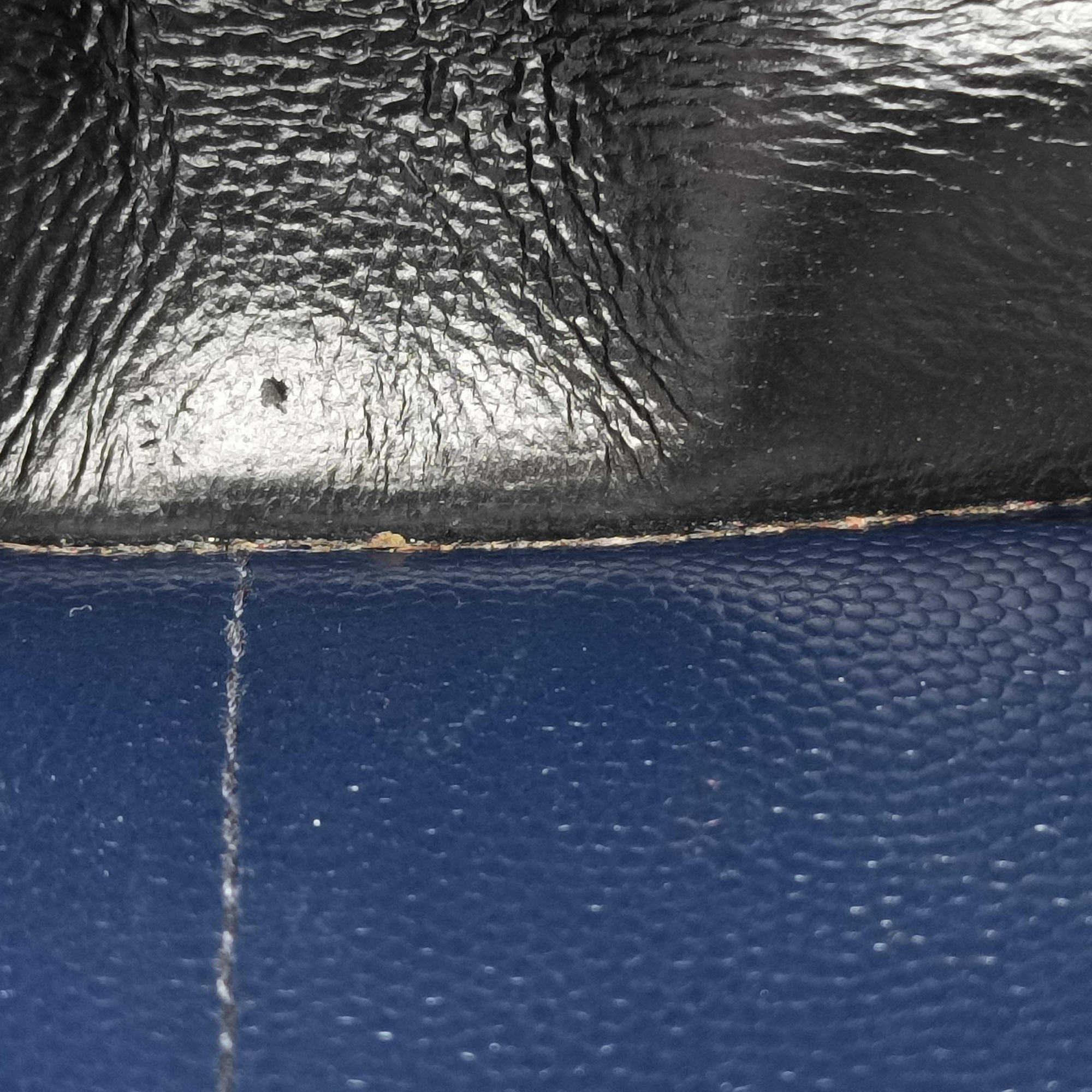 MONOGRAM Navy Caviar 393953 GNC393953.0617モノグラム ネイビー キャビアスキン 393953 GNC393953.0617
