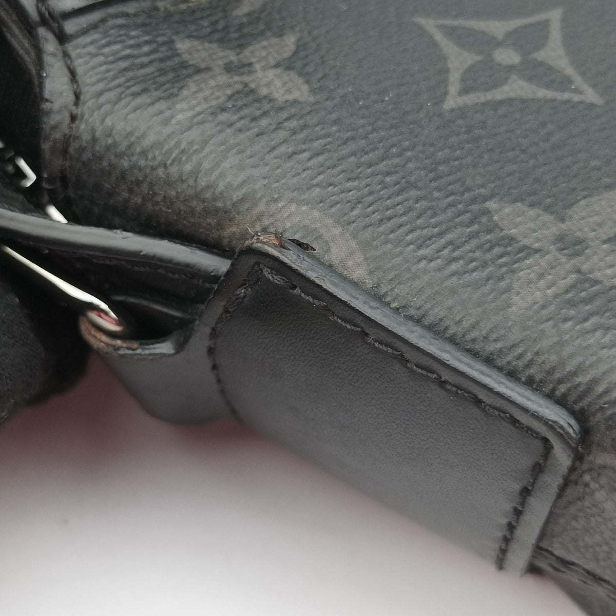 Briefcase Explorer Noir Monogram Eclipse Canvas M40566 AR1188ブリーフケース エクスプローラー ノワール モノグラム エクリプス キャンバス M40566 AR1188