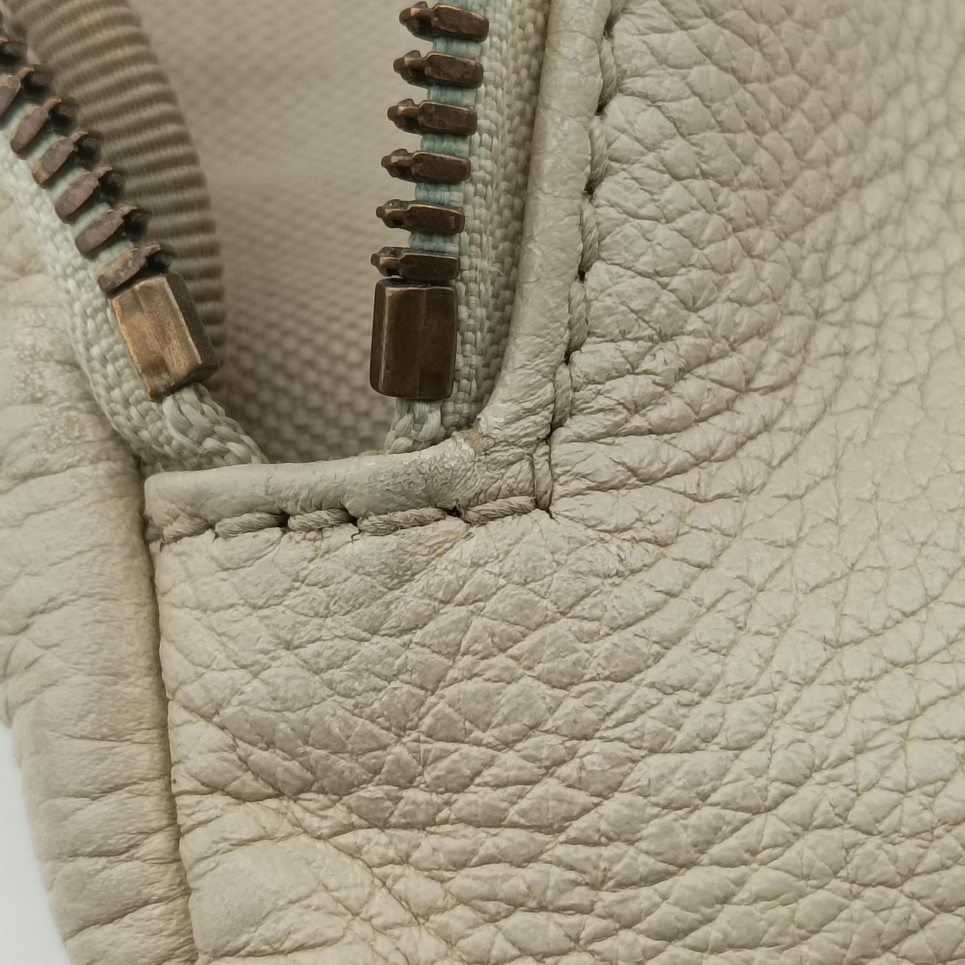 Print White Leather 493869 F024036835グッチプリント ホワイト レザー 493869 F024036835