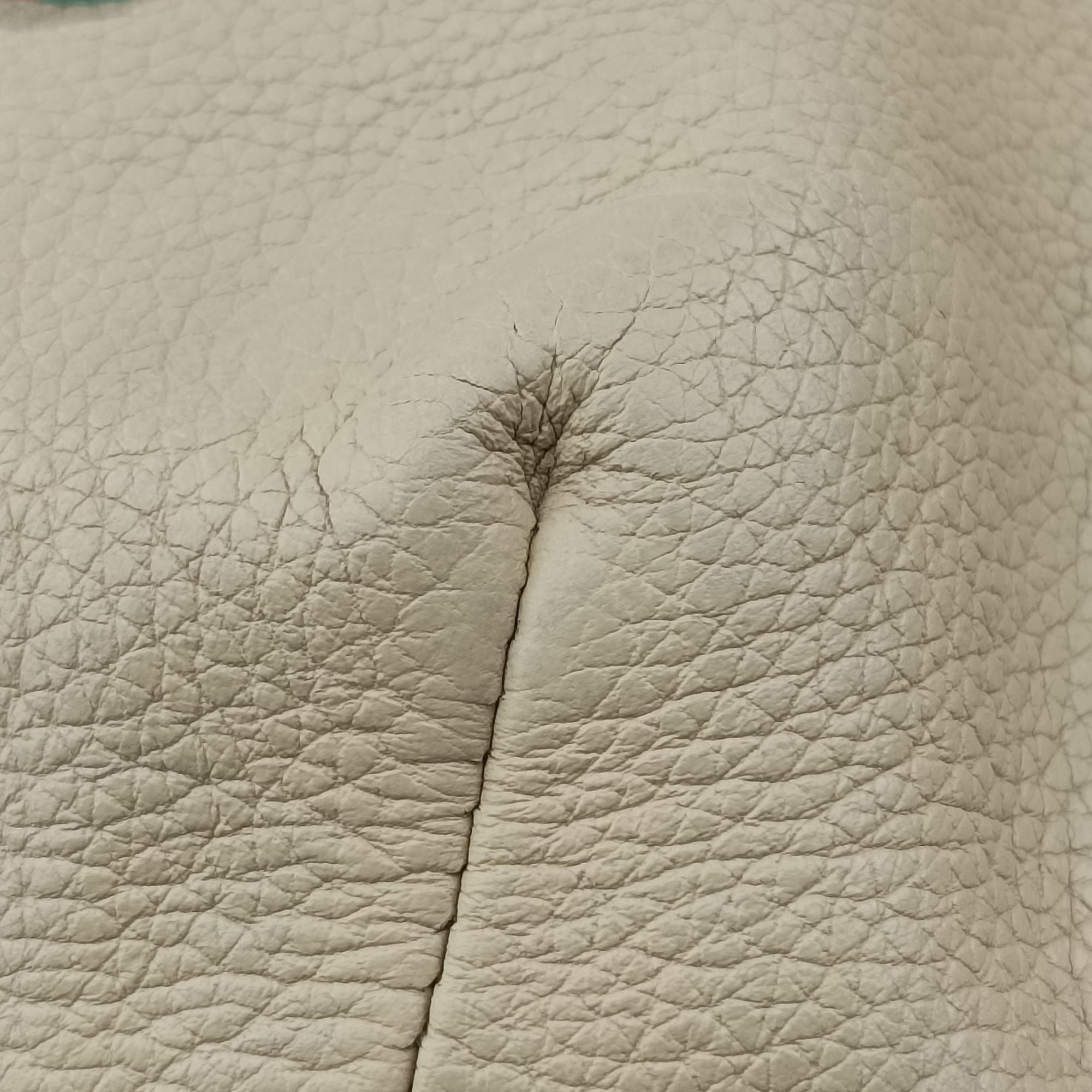 Print White Leather 493869 F024036835グッチプリント ホワイト レザー 493869 F024036835