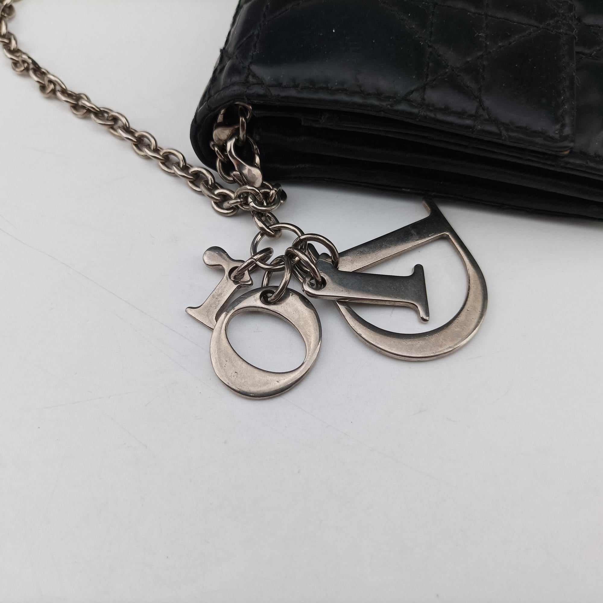 Lady Dior Cannage Black Patent Leather 02-LU-0049レディディオール カナージュ ブラック パテント 02-LU-0049