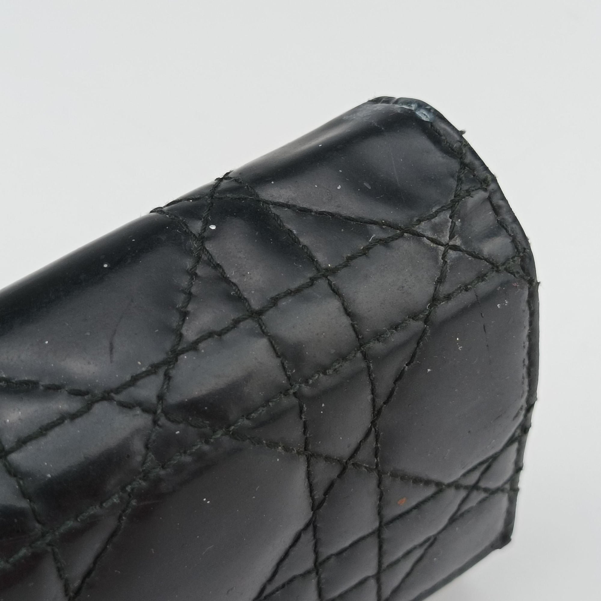 Lady Dior Cannage Black Patent Leather 02-LU-0049レディディオール カナージュ ブラック パテント 02-LU-0049