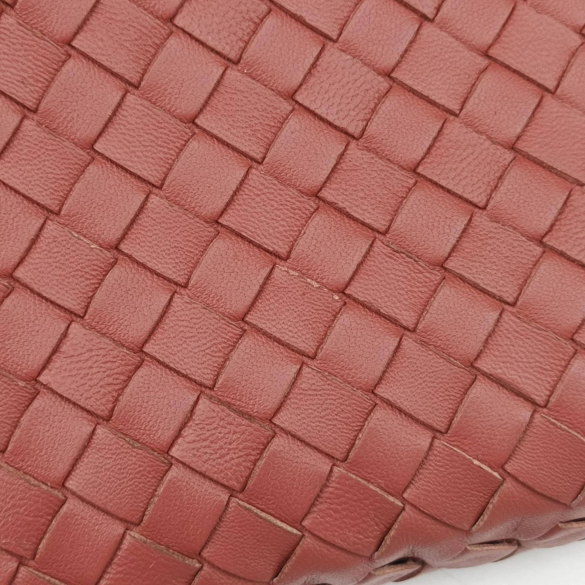 Intrecciato Pink lambskin B01406688Bイントレチャート ピンク ラムスキン B01406688B