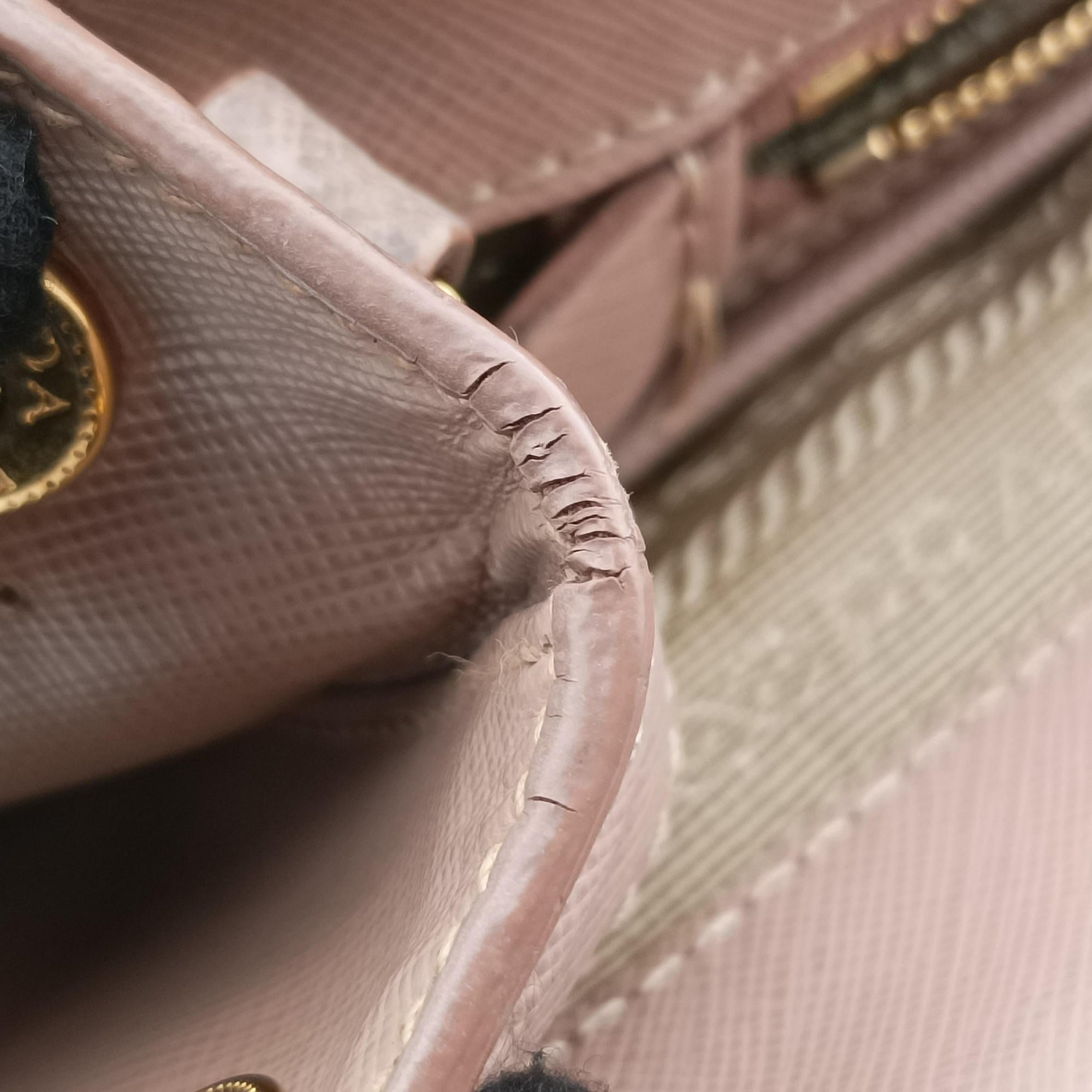 Galleria Pink SAFFIANO Leather BN1786 173  31/Uガレリア ピンク サフィアーノレザー BN1786 173  31/U