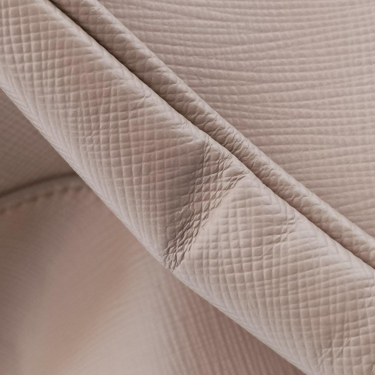 Galleria Pink SAFFIANO Leather BN1786 173  31/Uガレリア ピンク サフィアーノレザー BN1786 173  31/U