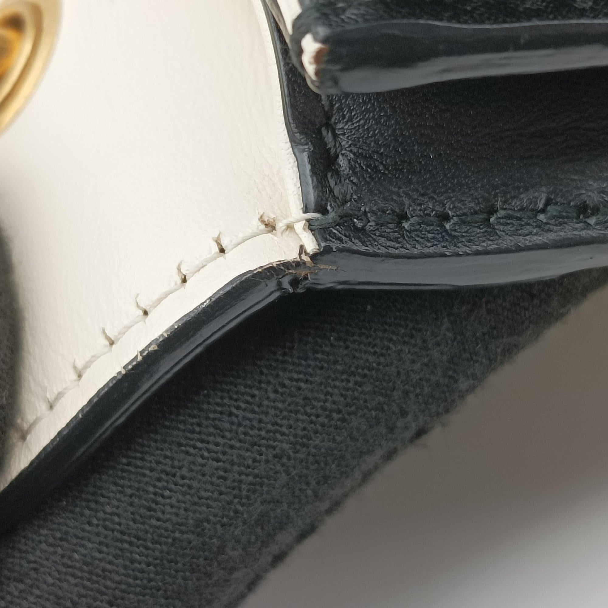 Queen Margaret Black×white Leather 476541 F024096292クイーン マーガレット ブラック×ホワイト レザー 476541 F024096292