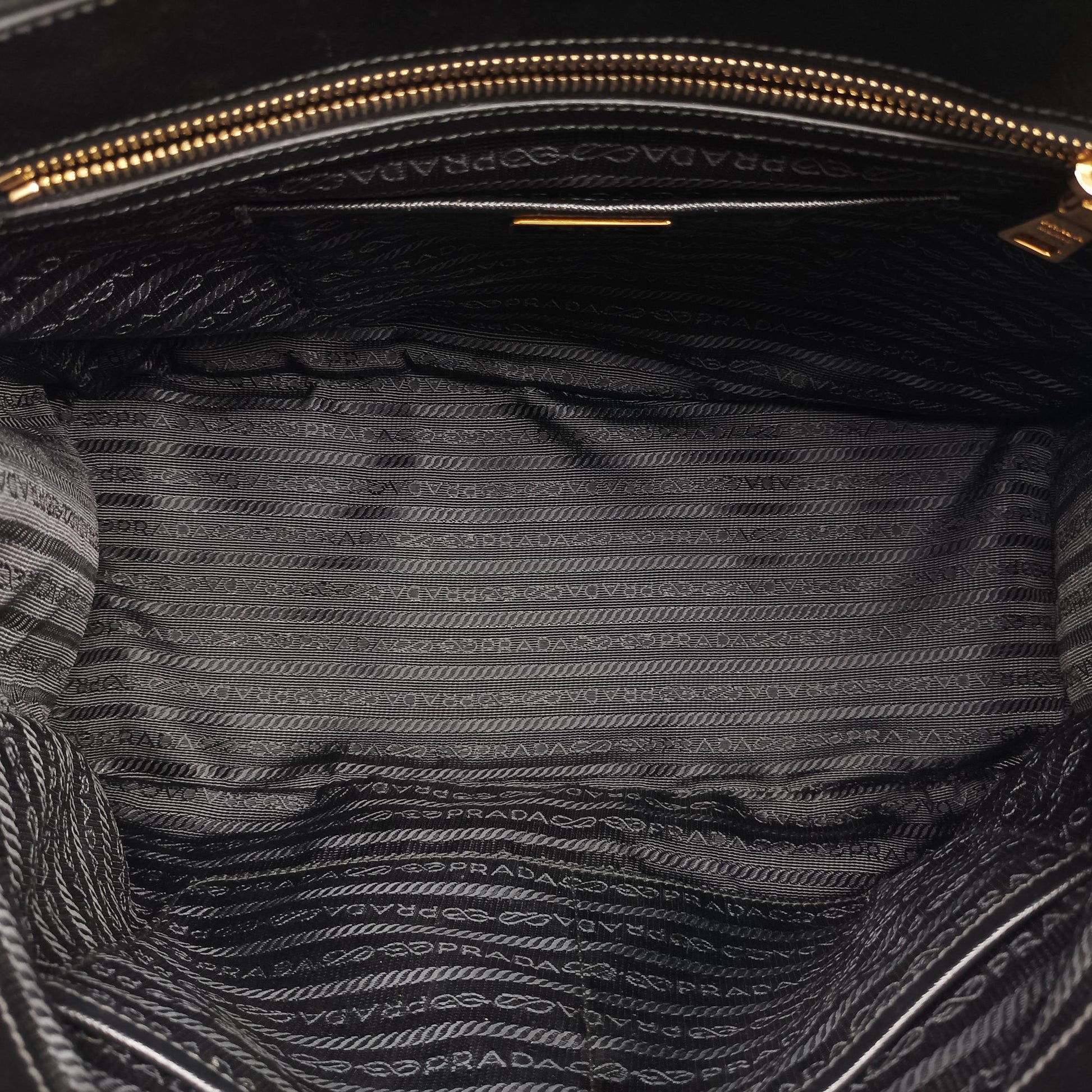 Galleria Black SAFFIANO Leather BN2274 31/H 208ガレリア ブラック サフィアーノレザー BN2274 31/H 208