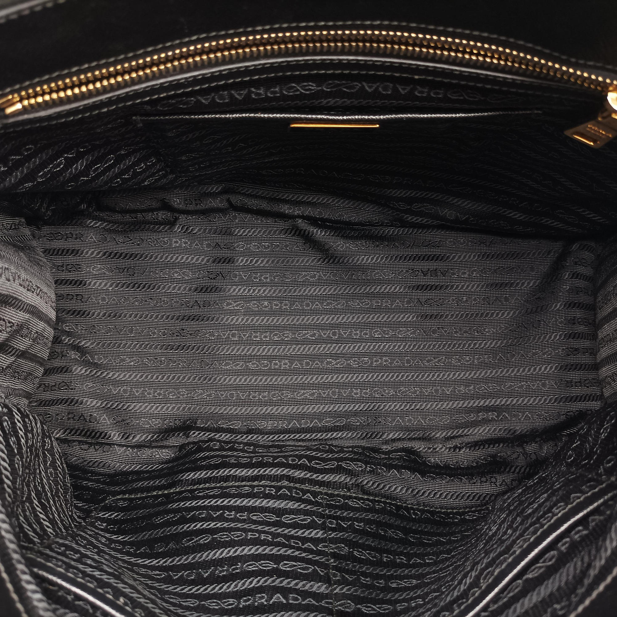 Galleria Black SAFFIANO Leather BN2274 31/H 208ガレリア ブラック サフィアーノレザー BN2274 31/H 208